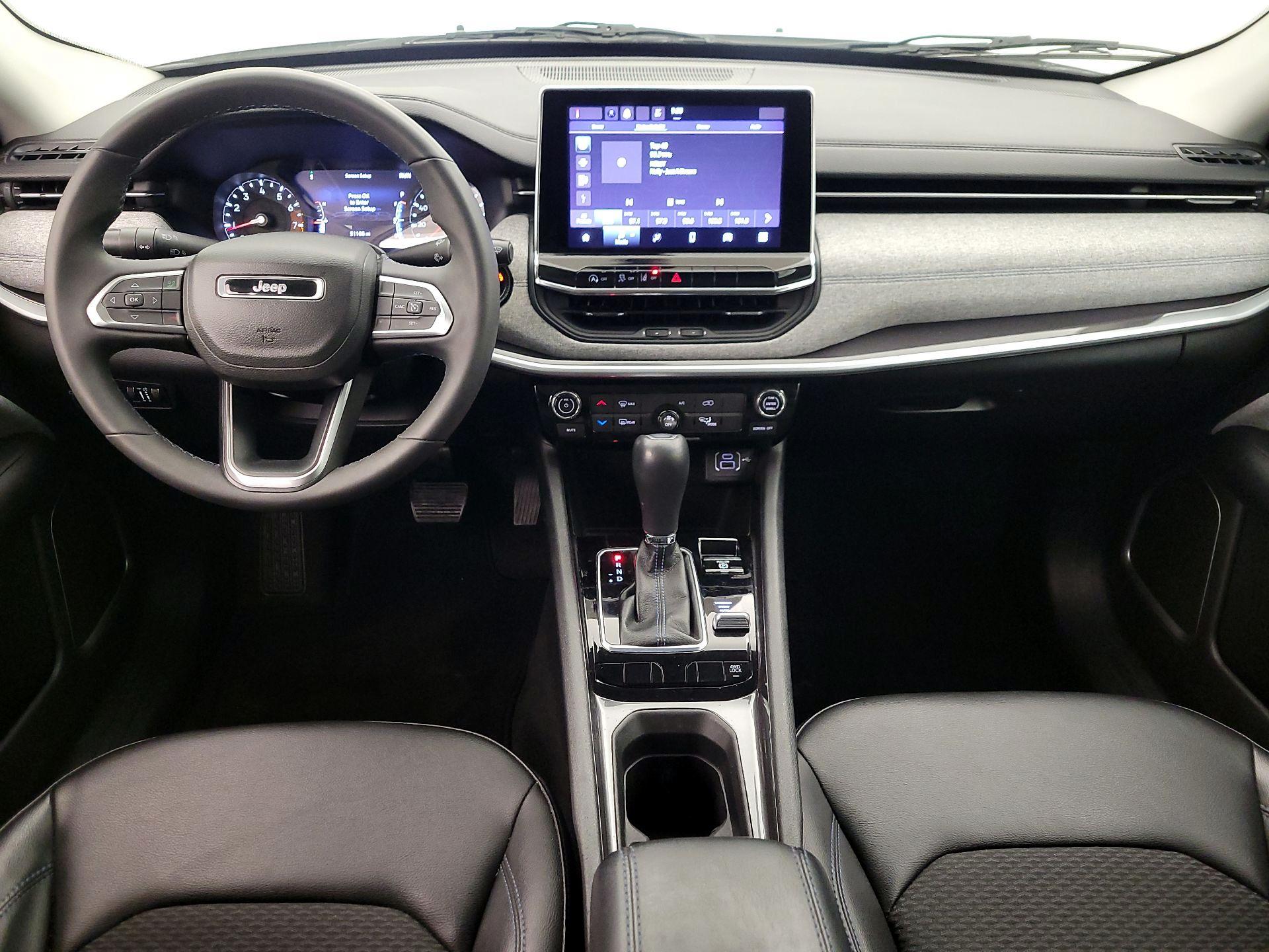 Thumbnail: 2022 Jeep Compass - 9