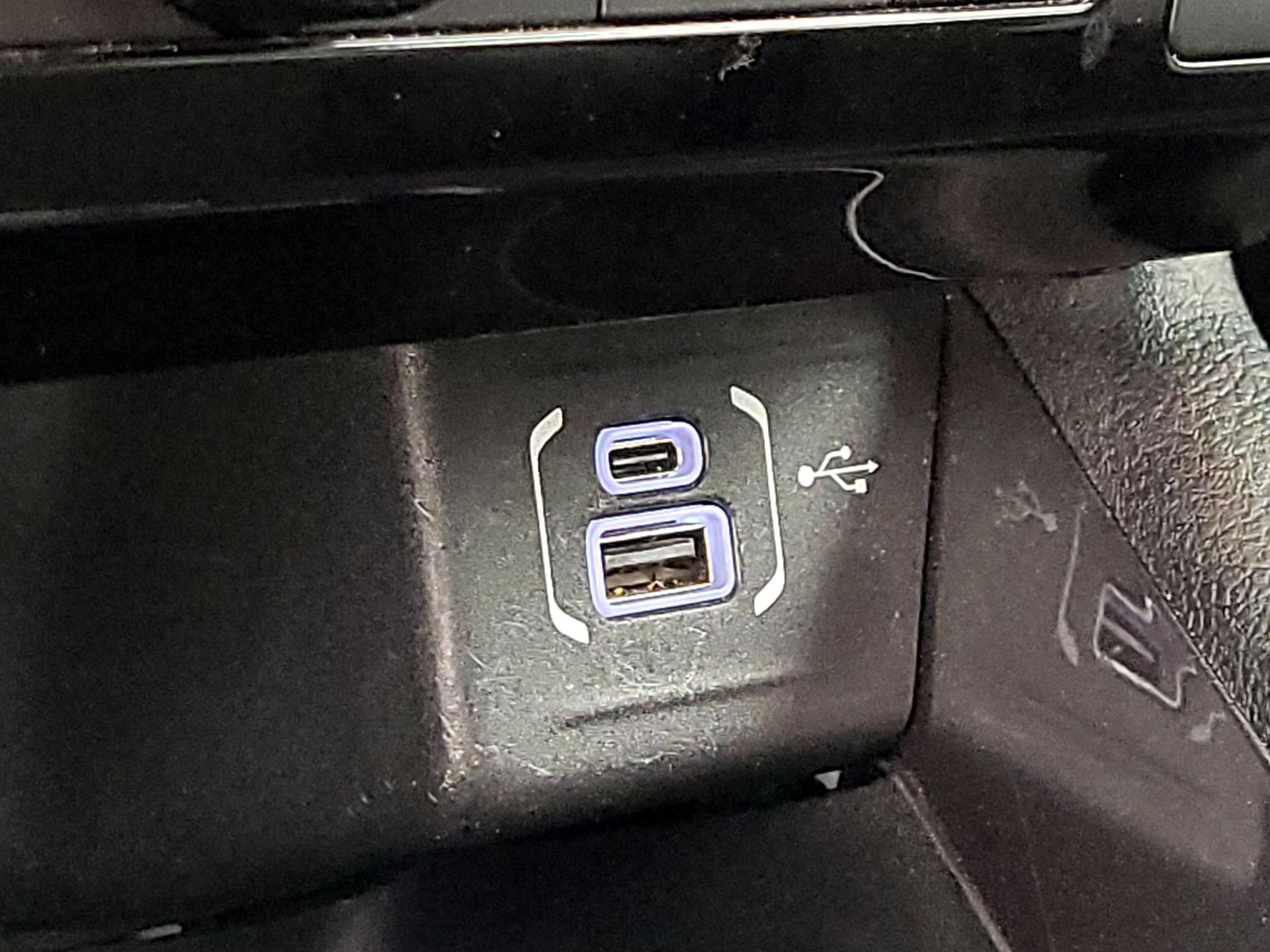 Thumbnail: 2022 Jeep Compass - 18