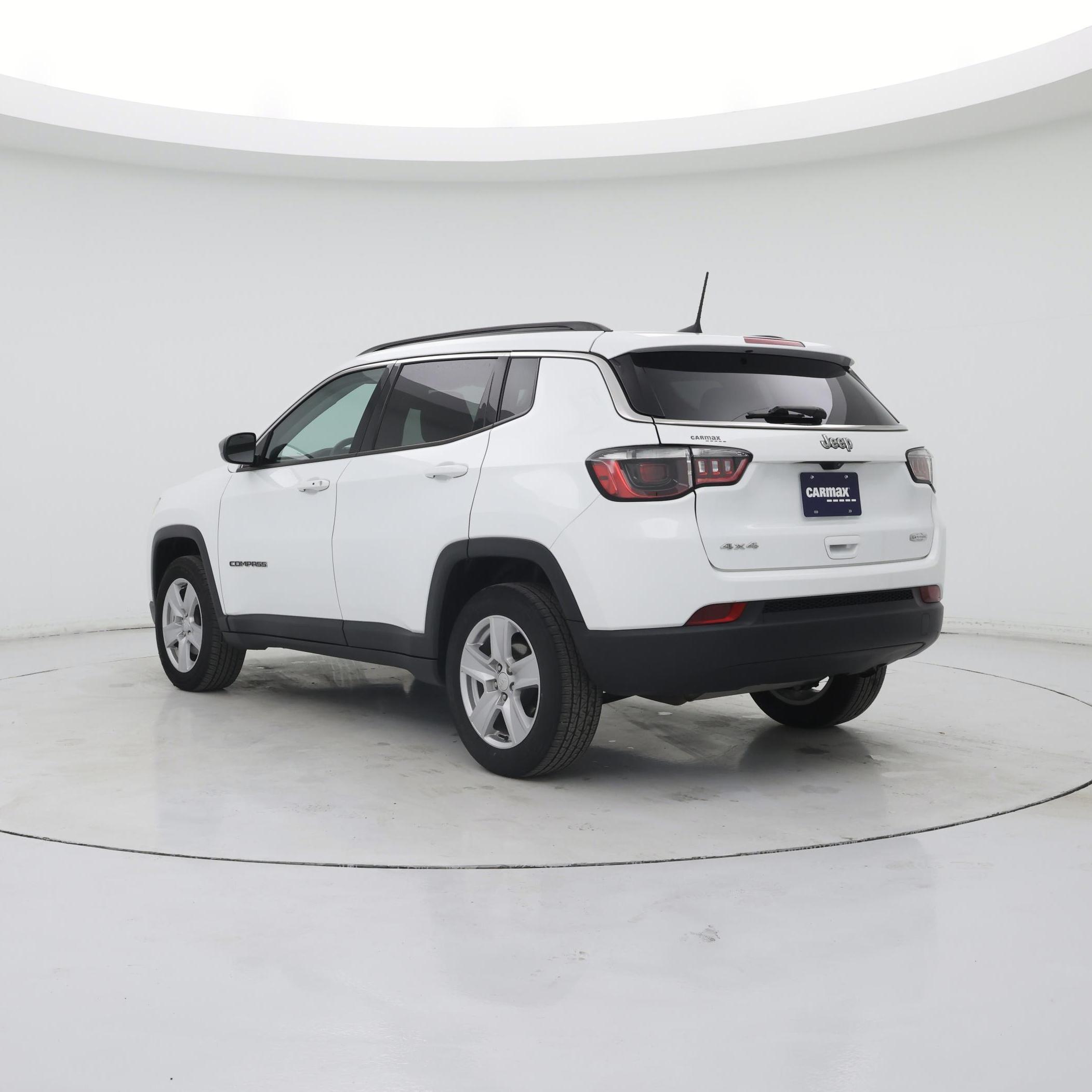 Thumbnail: 2022 Jeep Compass - 2