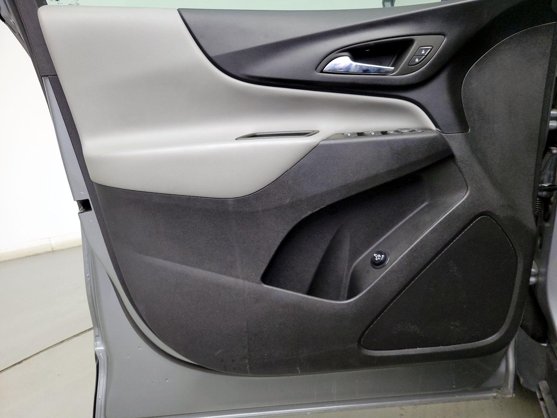 Thumbnail: 2023 Chevrolet Equinox - 12