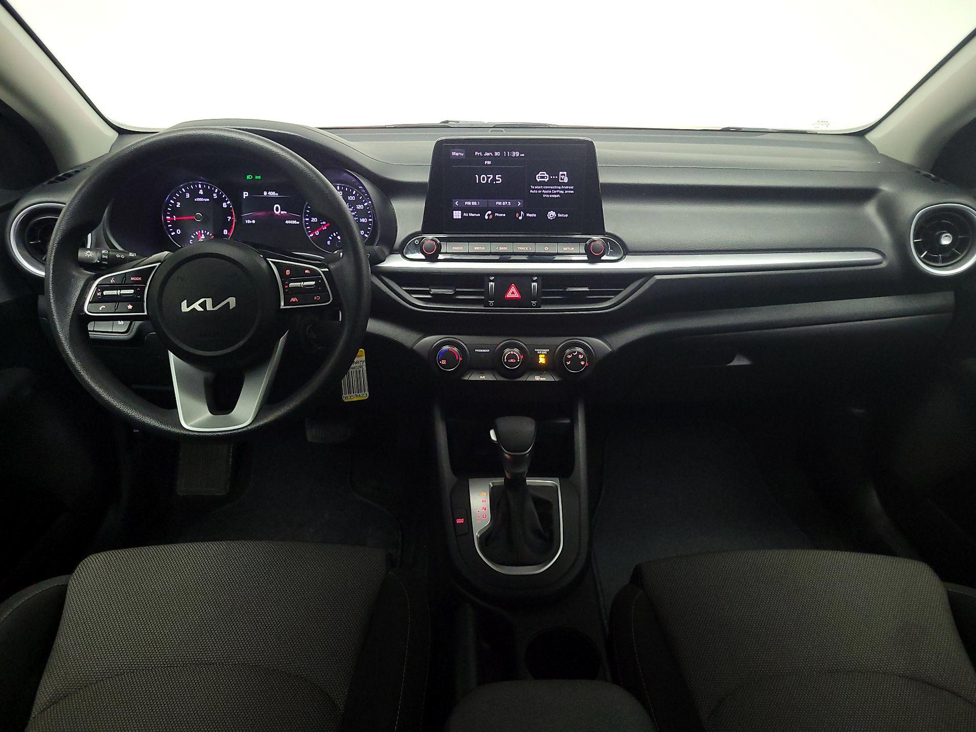 Thumbnail: 2024 Kia Forte - 9