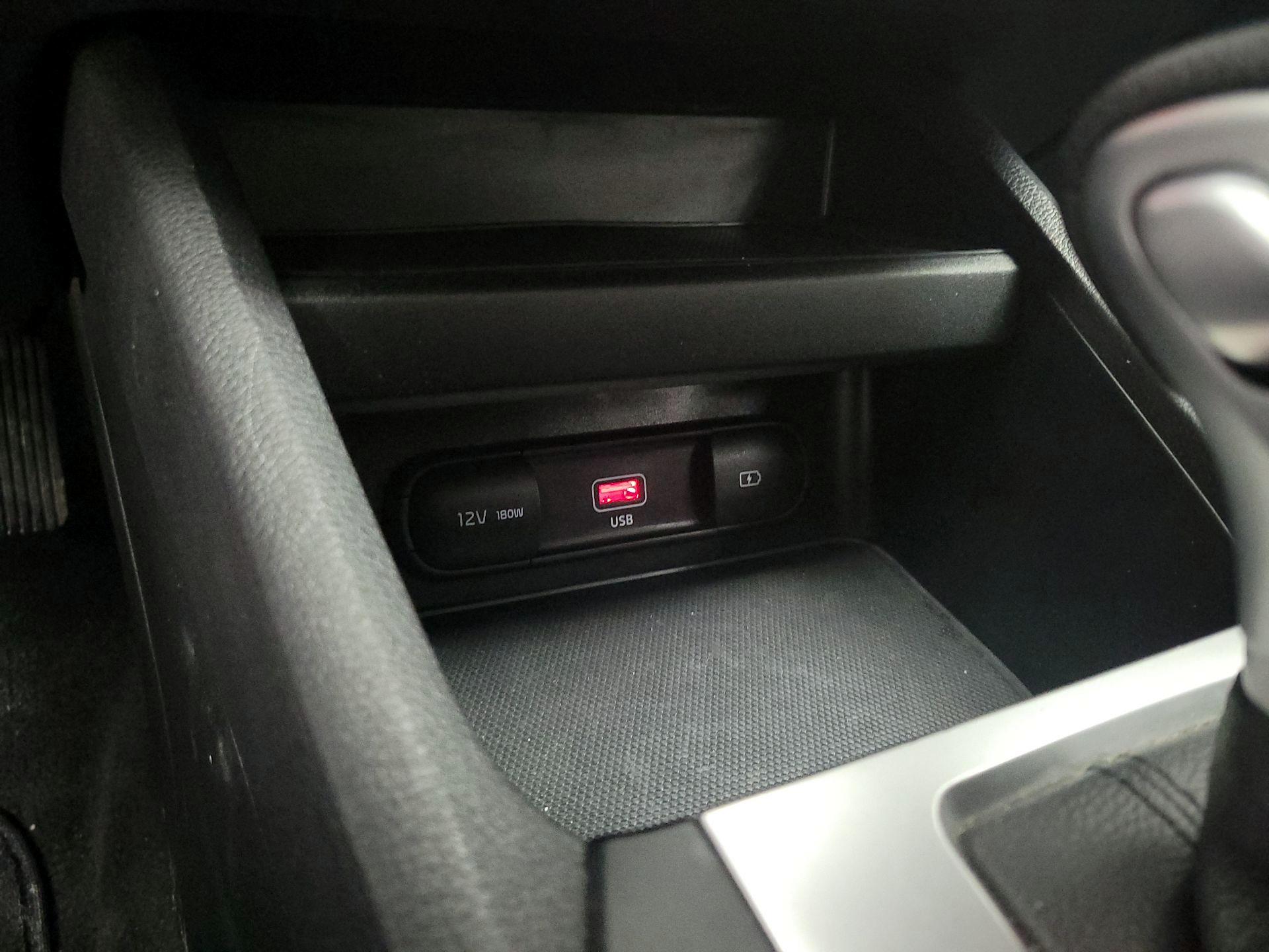 Thumbnail: 2024 Kia Forte - 18