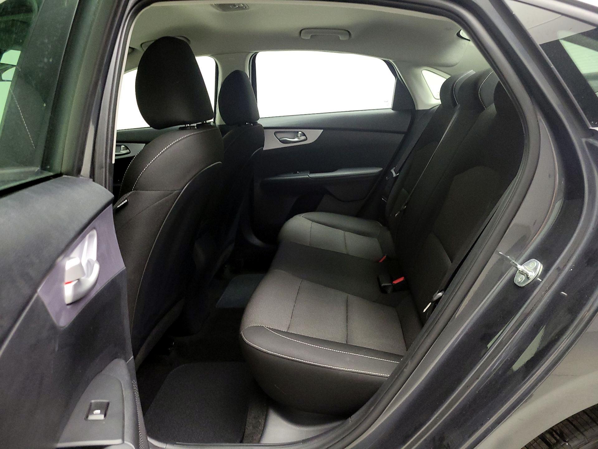 Thumbnail: 2024 Kia Forte - 19