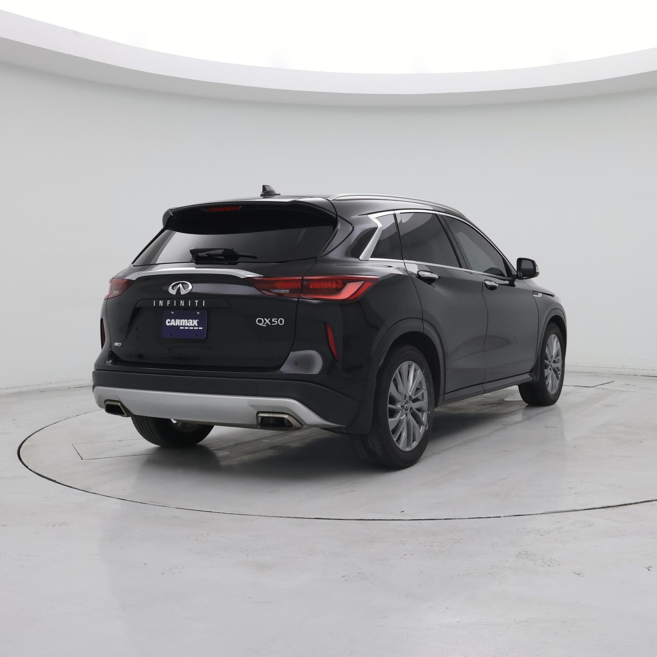 Thumbnail: 2023 INFINITI QX50 - 8