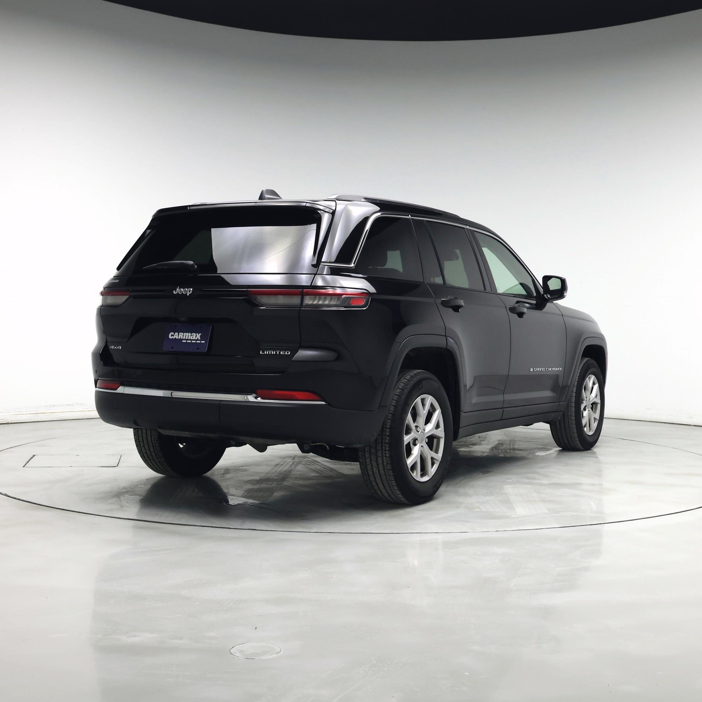 Thumbnail: 2022 Jeep Grand Cherokee - 8