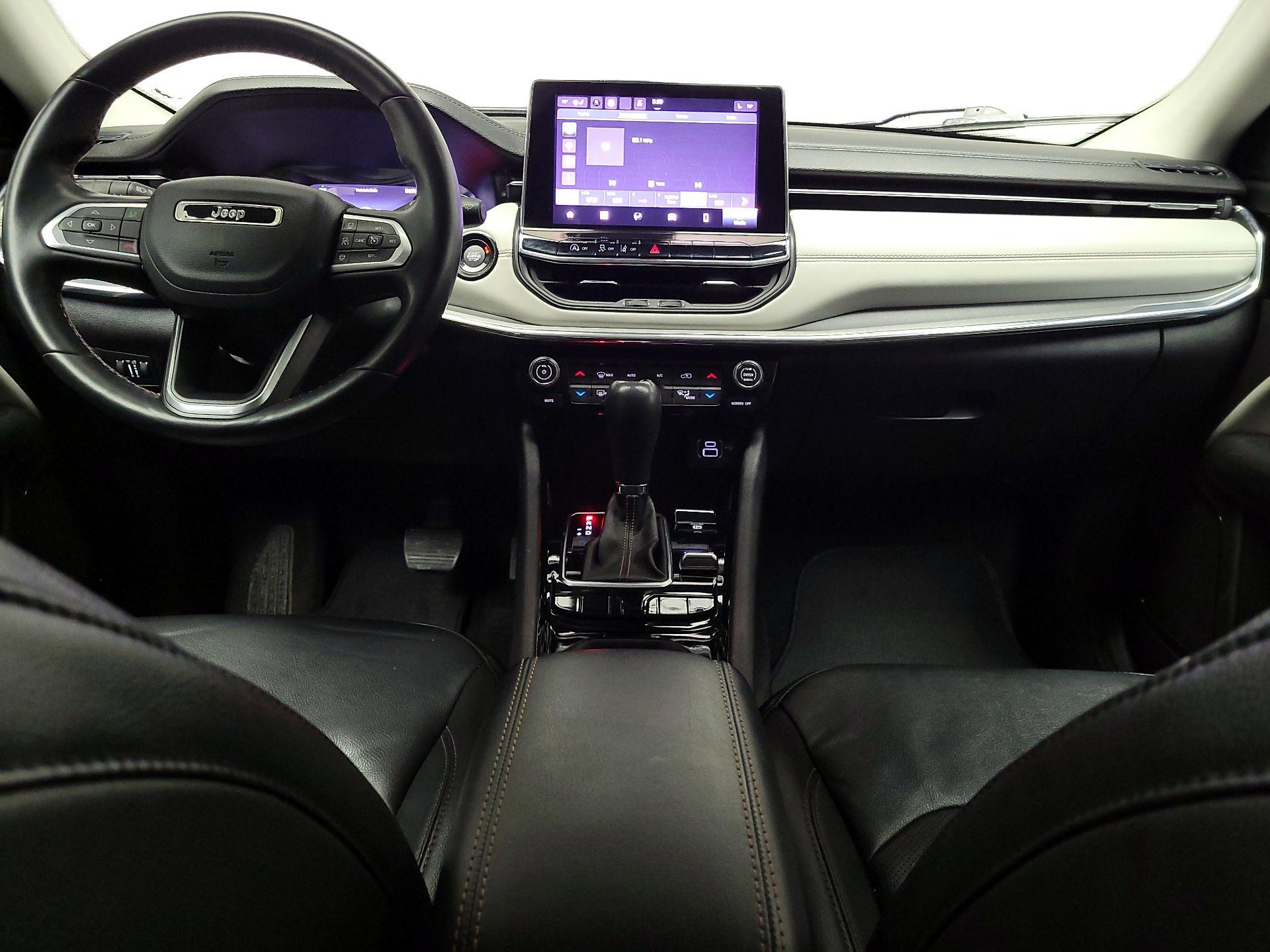 Thumbnail: 2022 Jeep Compass - 9