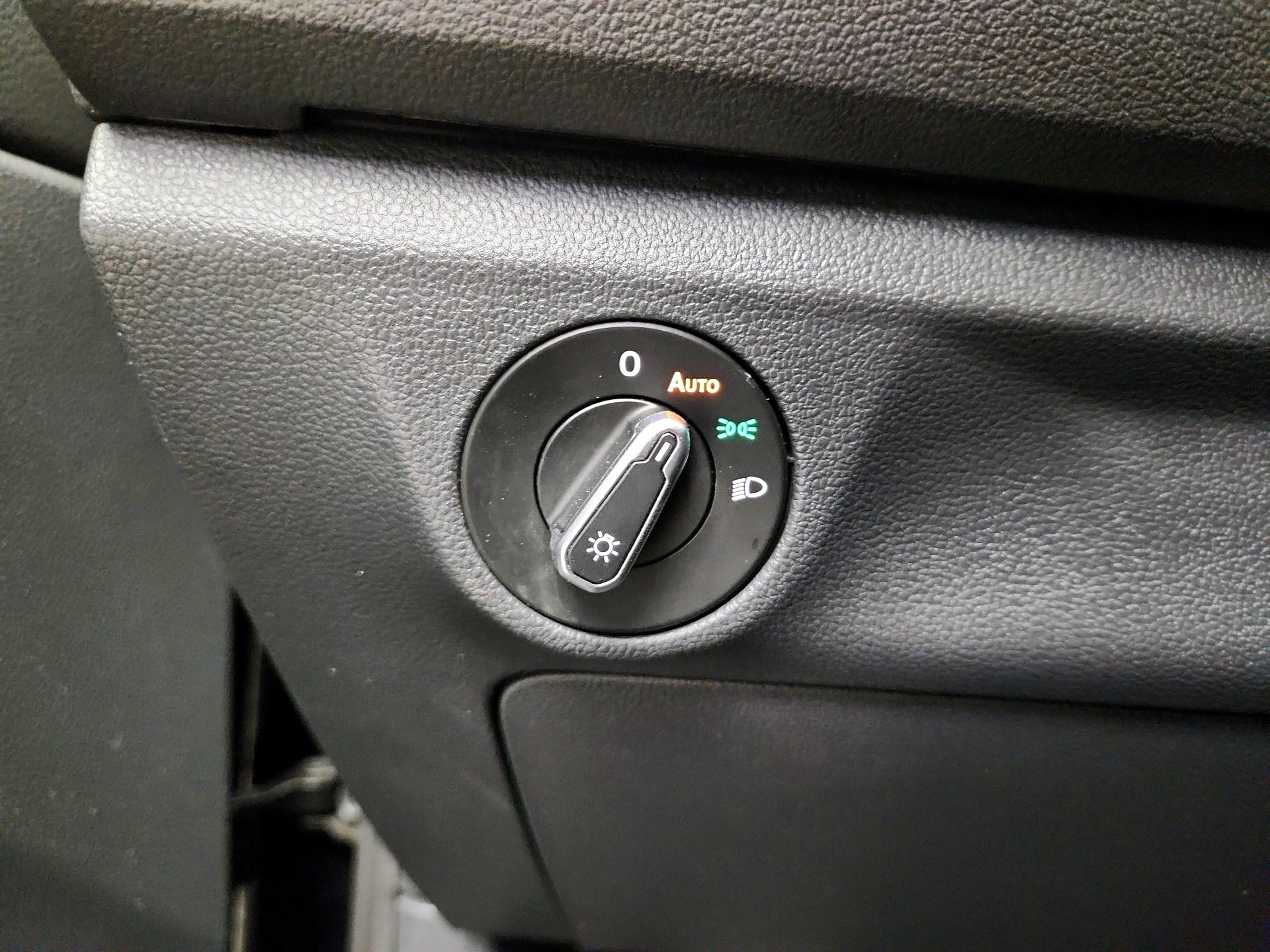 Thumbnail: 2024 Volkswagen Jetta - 13