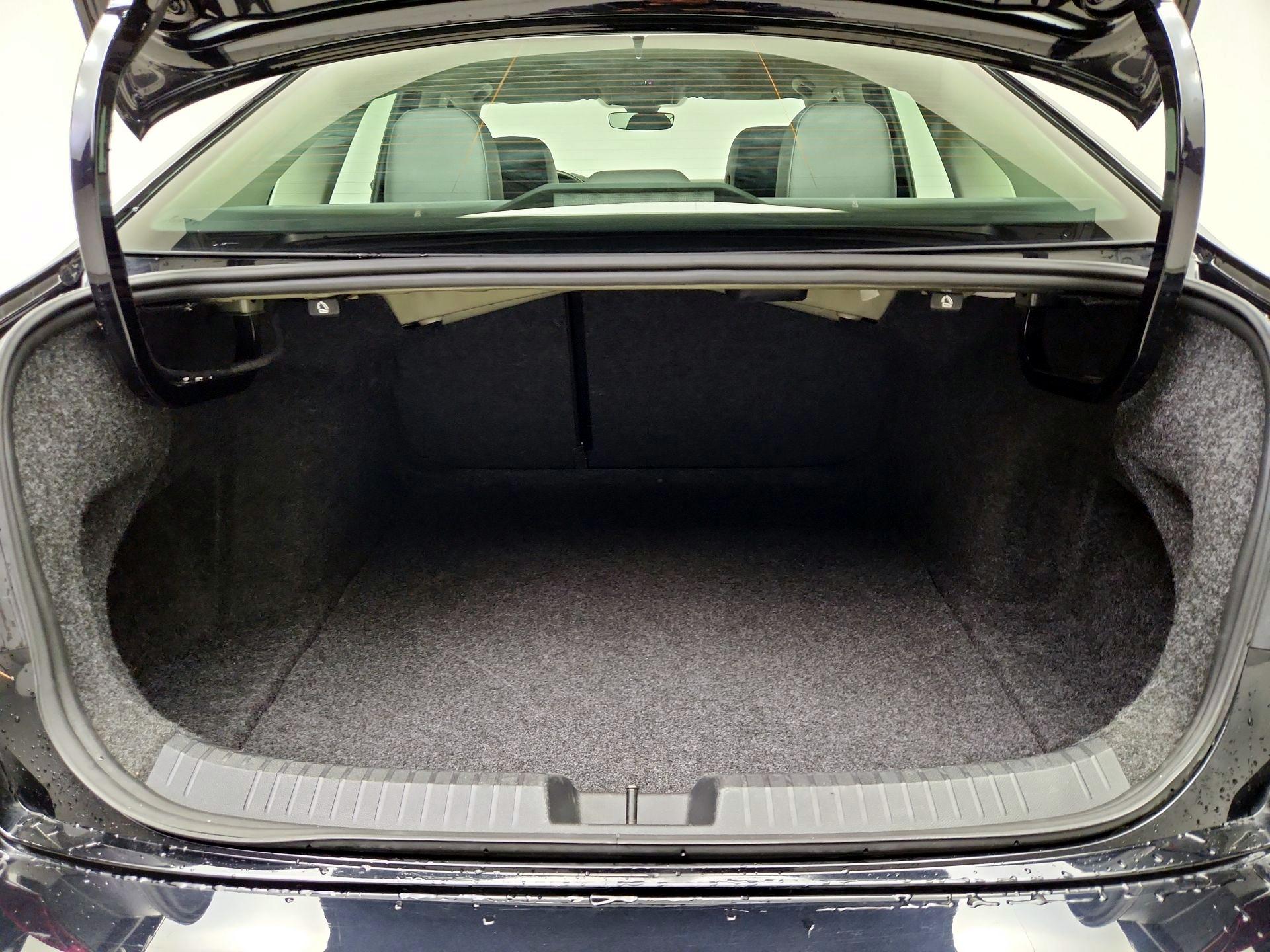 Thumbnail: 2024 Volkswagen Jetta - 20