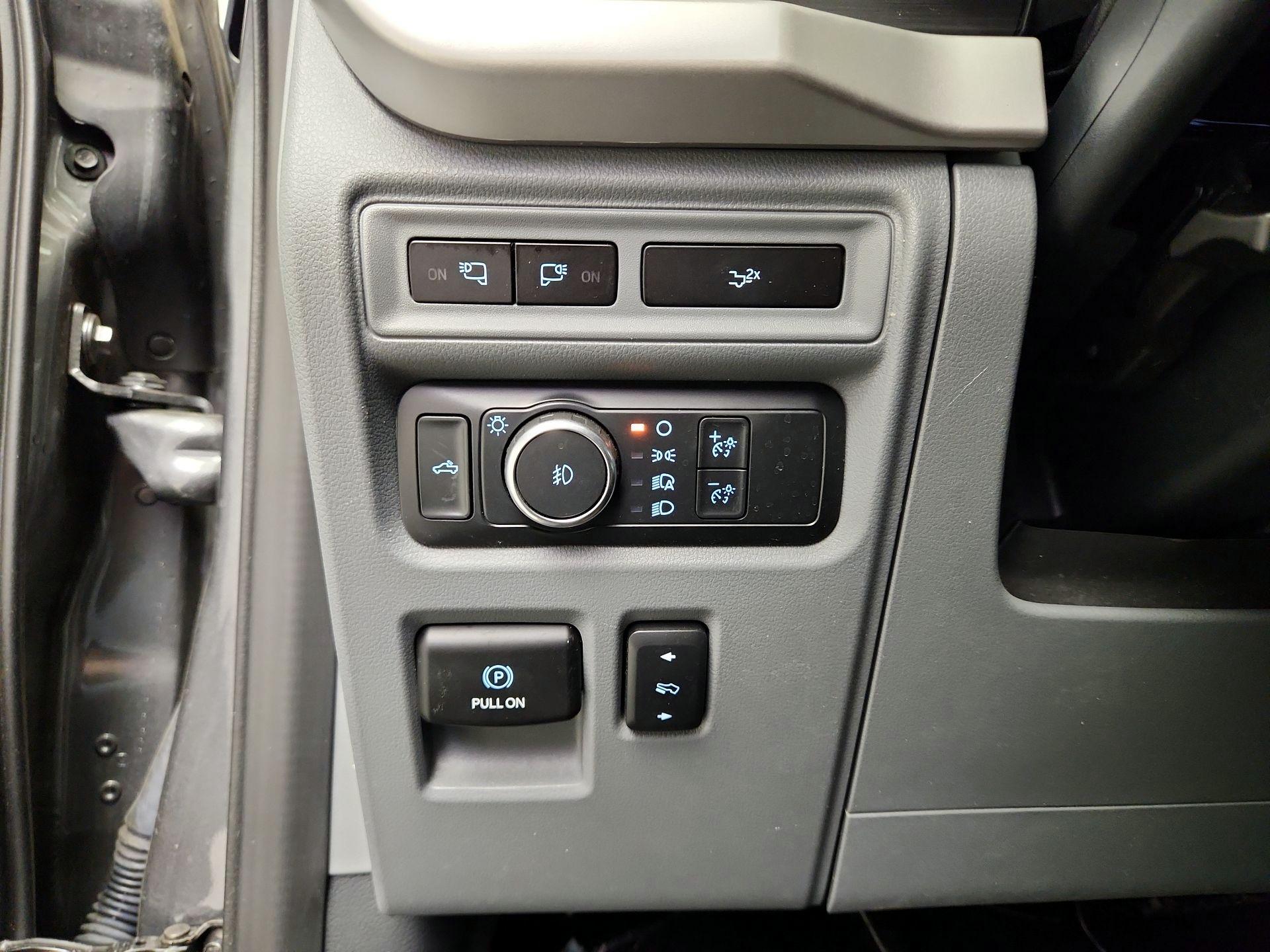 Thumbnail: 2023 Ford F-150 - 13