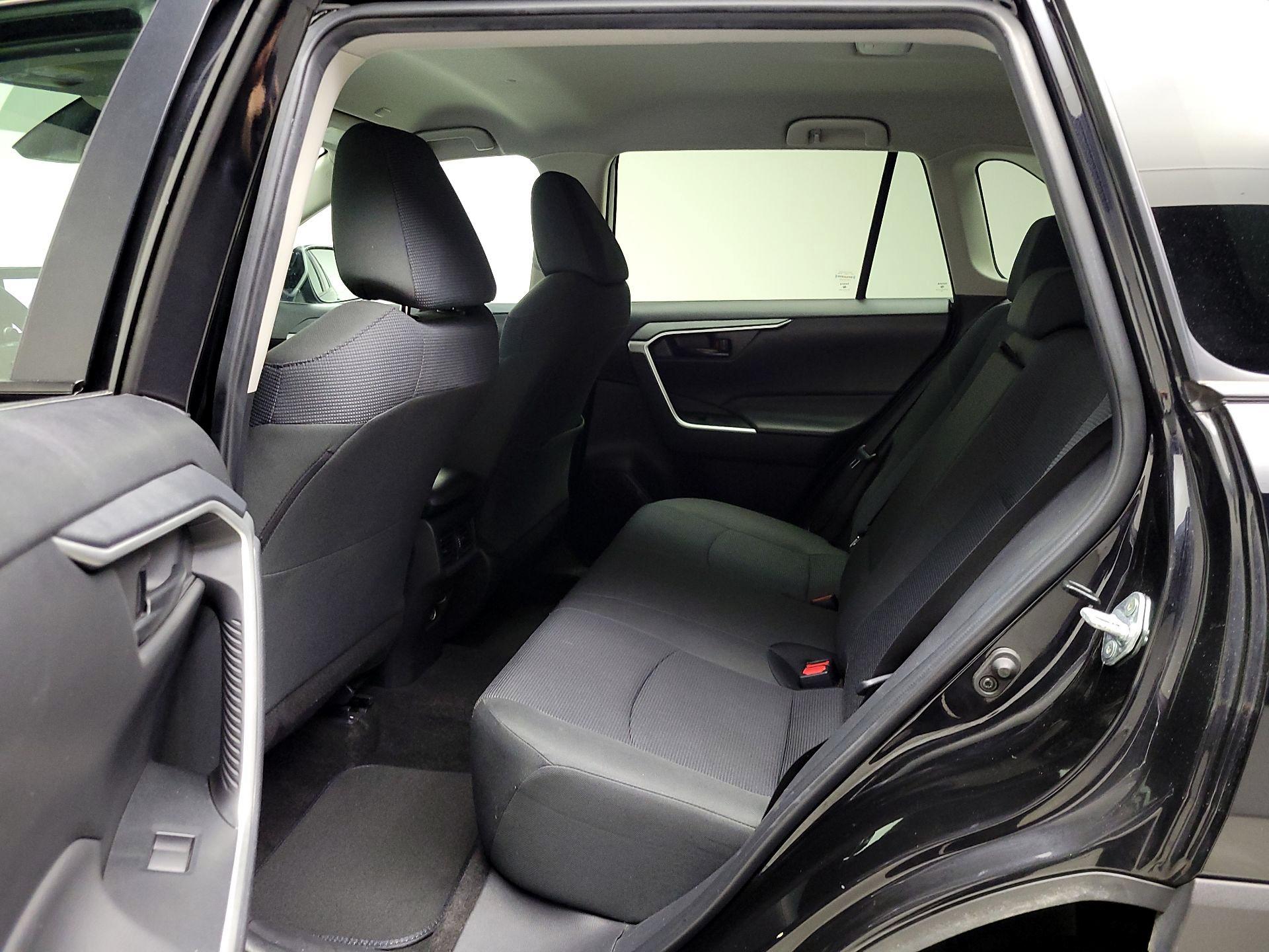 Thumbnail: 2024 Toyota RAV4 - 19