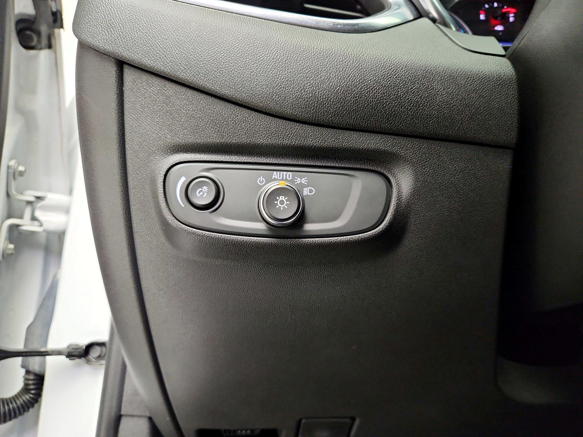 Thumbnail: 2021 Chevrolet Equinox - 13