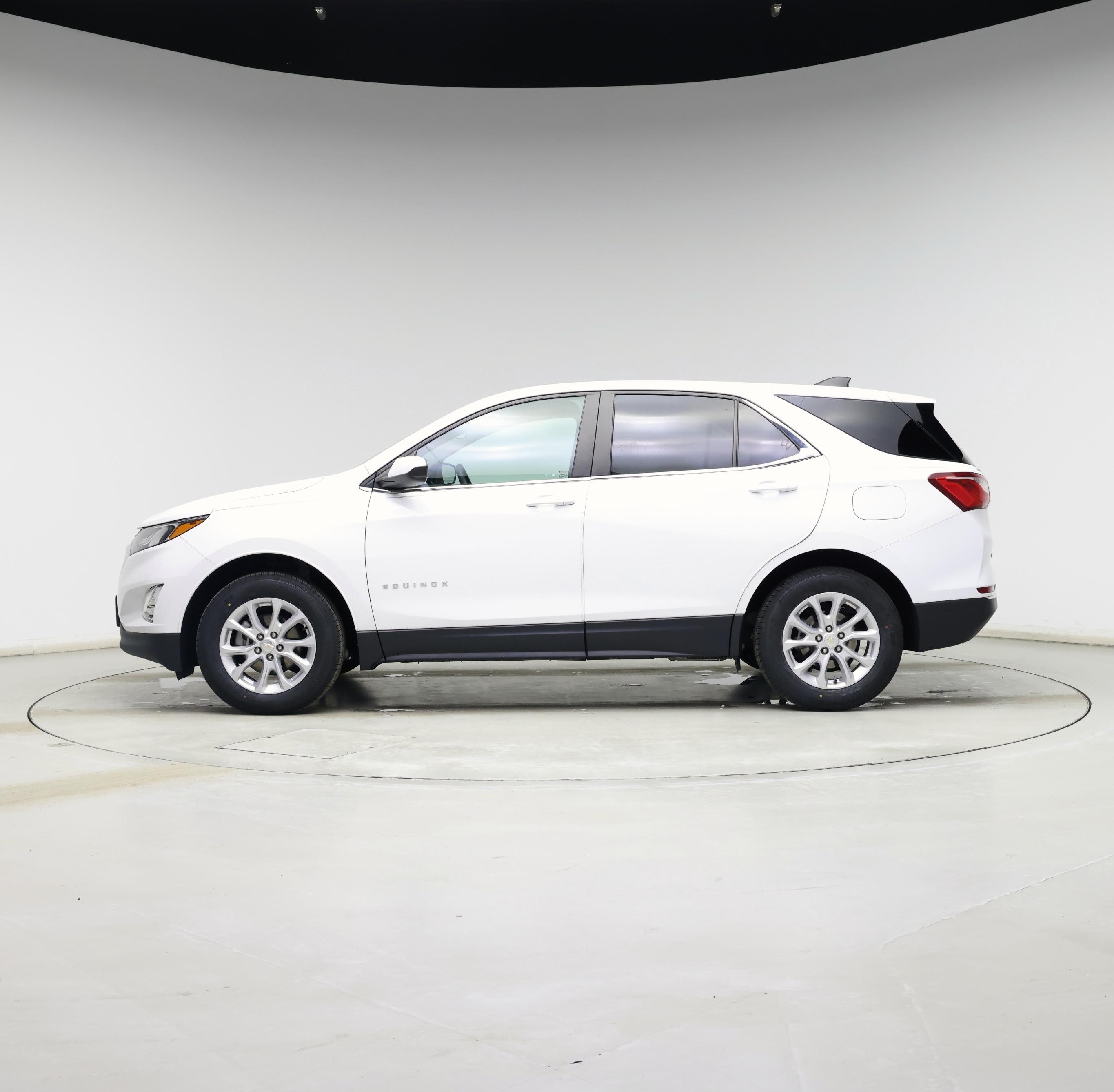 Thumbnail: 2021 Chevrolet Equinox - 3