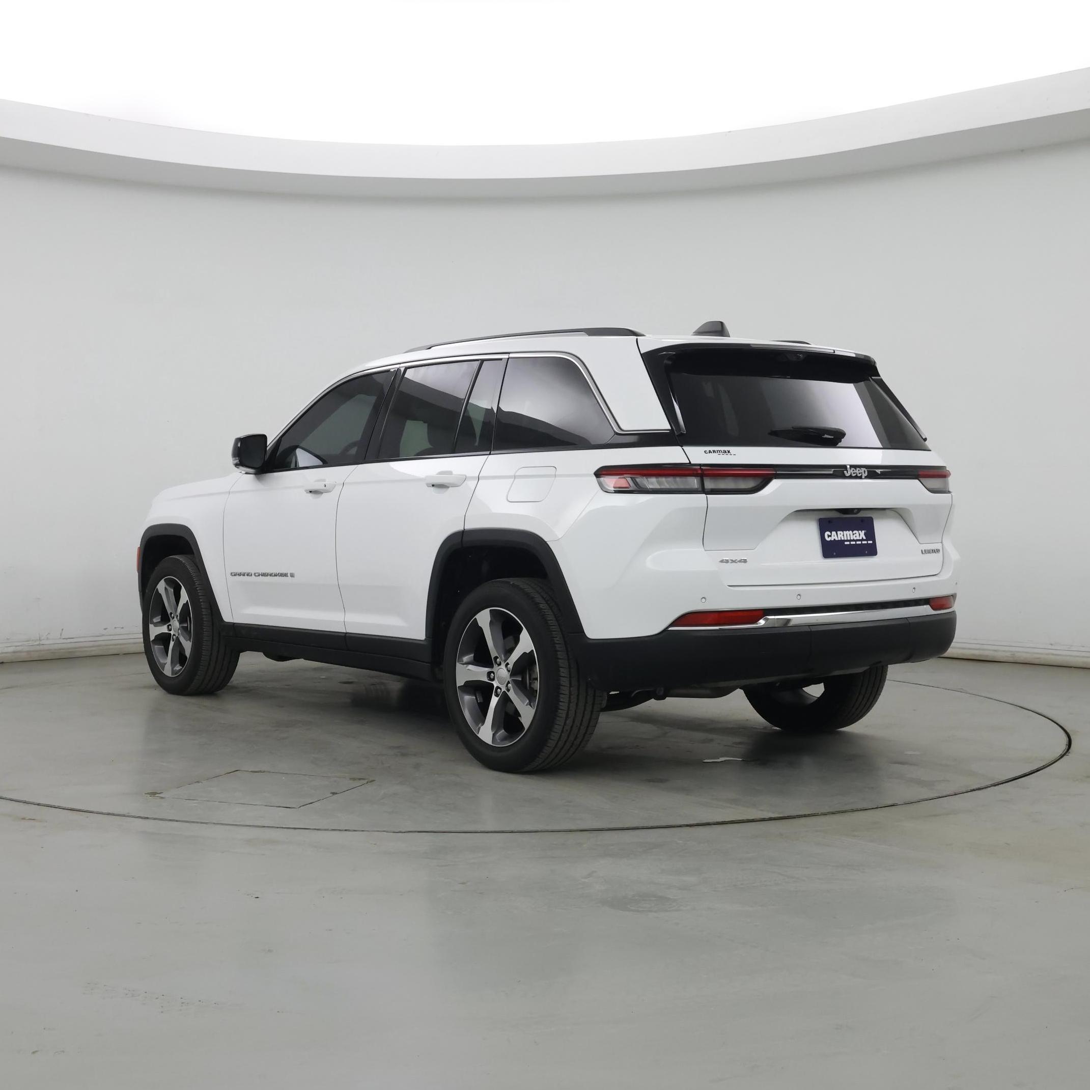 Thumbnail: 2023 Jeep Grand Cherokee - 2