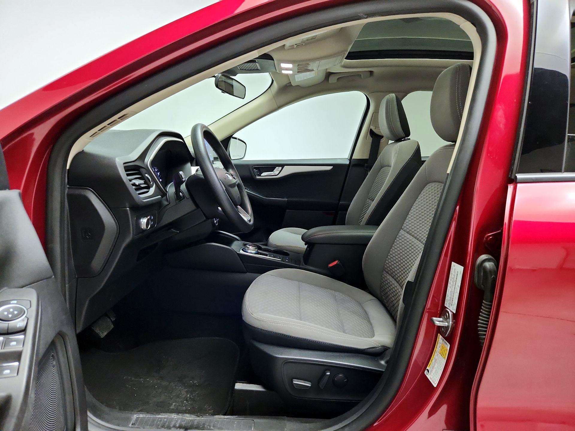 Thumbnail: 2020 Ford Escape - 11