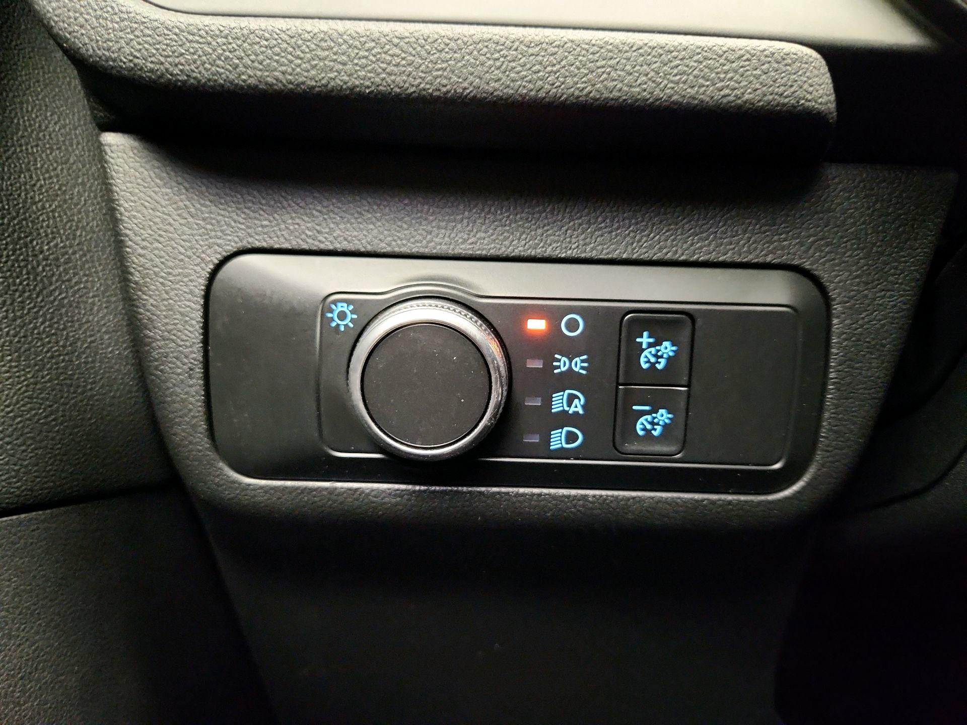 Thumbnail: 2020 Ford Escape - 13