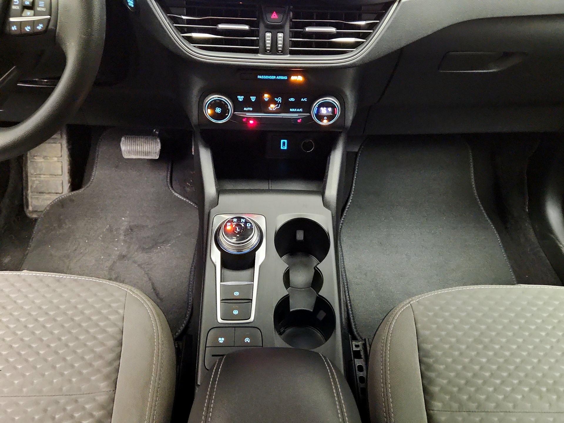 Thumbnail: 2020 Ford Escape - 18