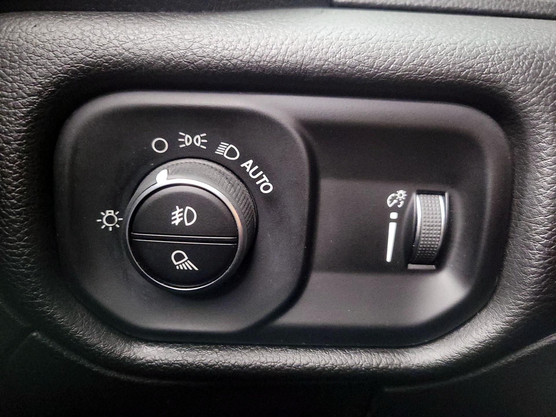 Thumbnail: 2023 RAM 1500 - 13