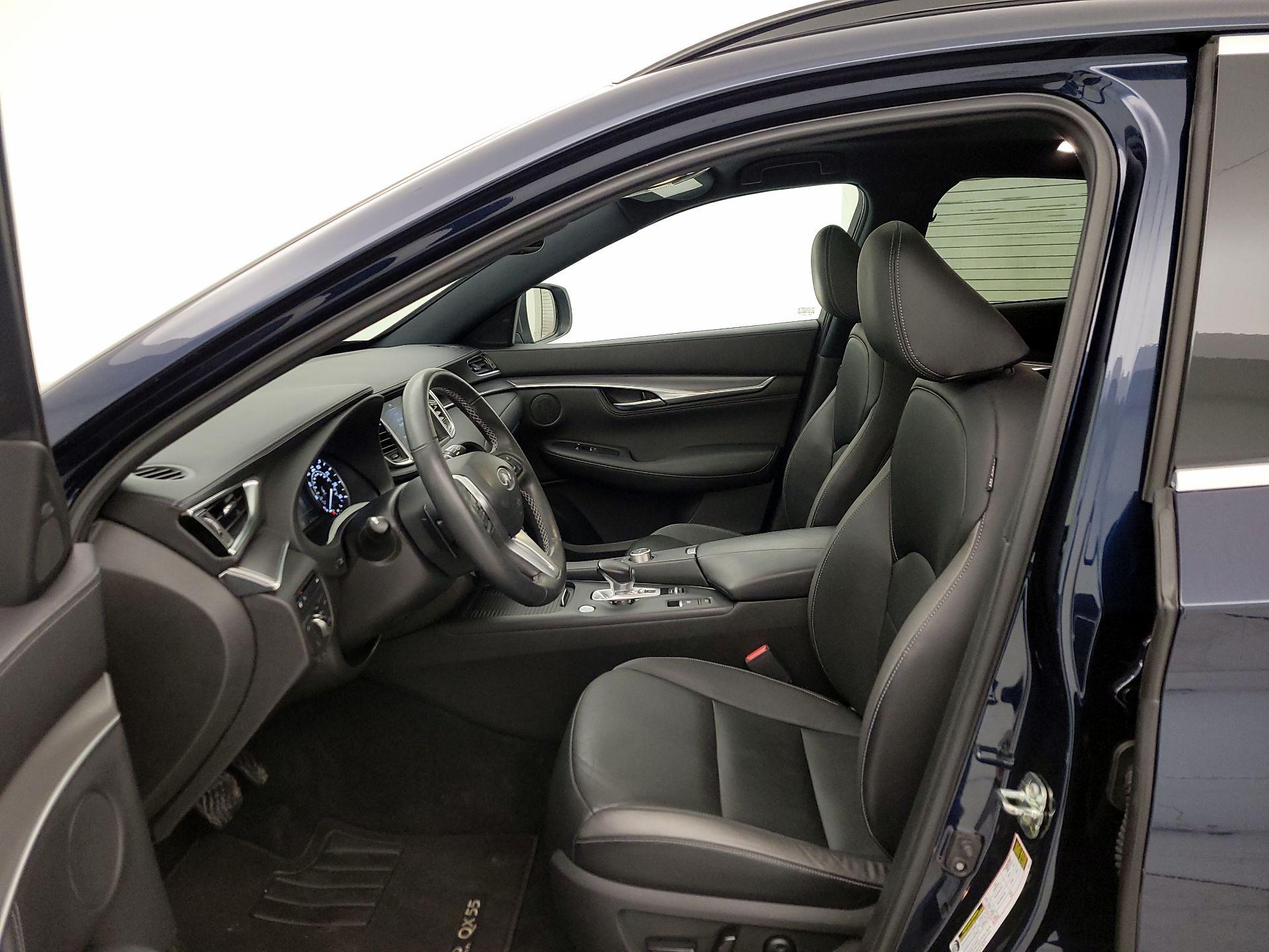 Thumbnail: 2023 INFINITI QX55 - 11