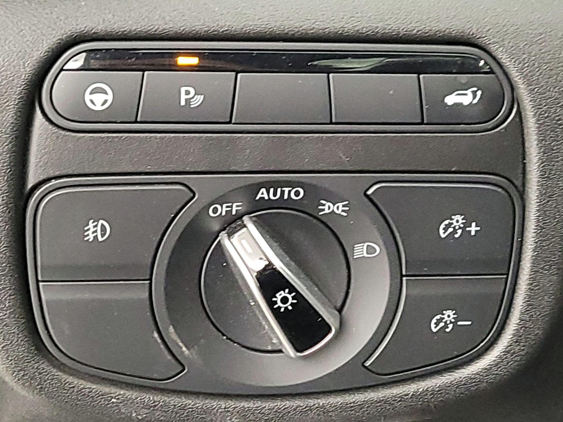 Thumbnail: 2023 INFINITI QX55 - 13