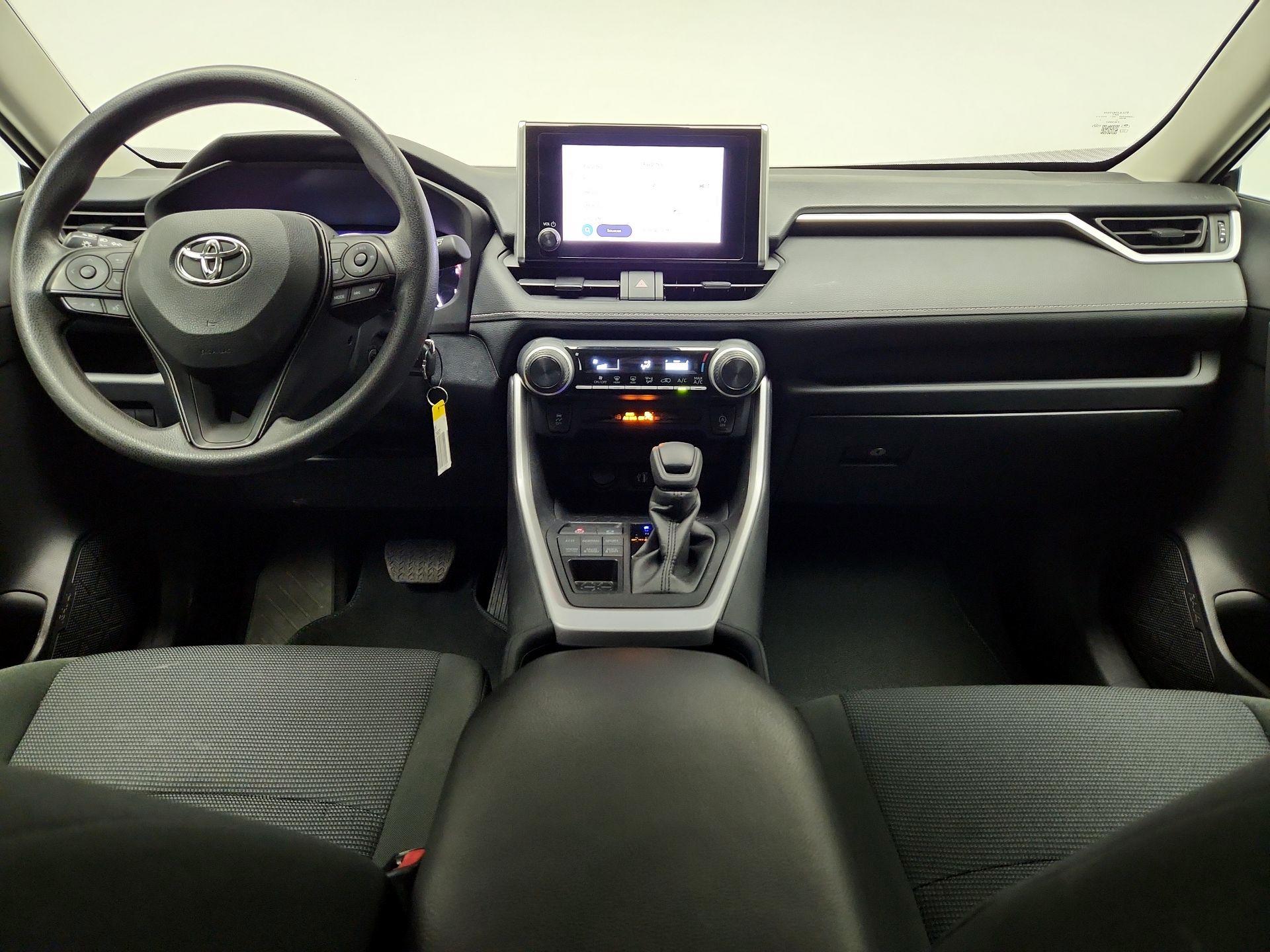 Thumbnail: 2024 Toyota RAV4 - 9