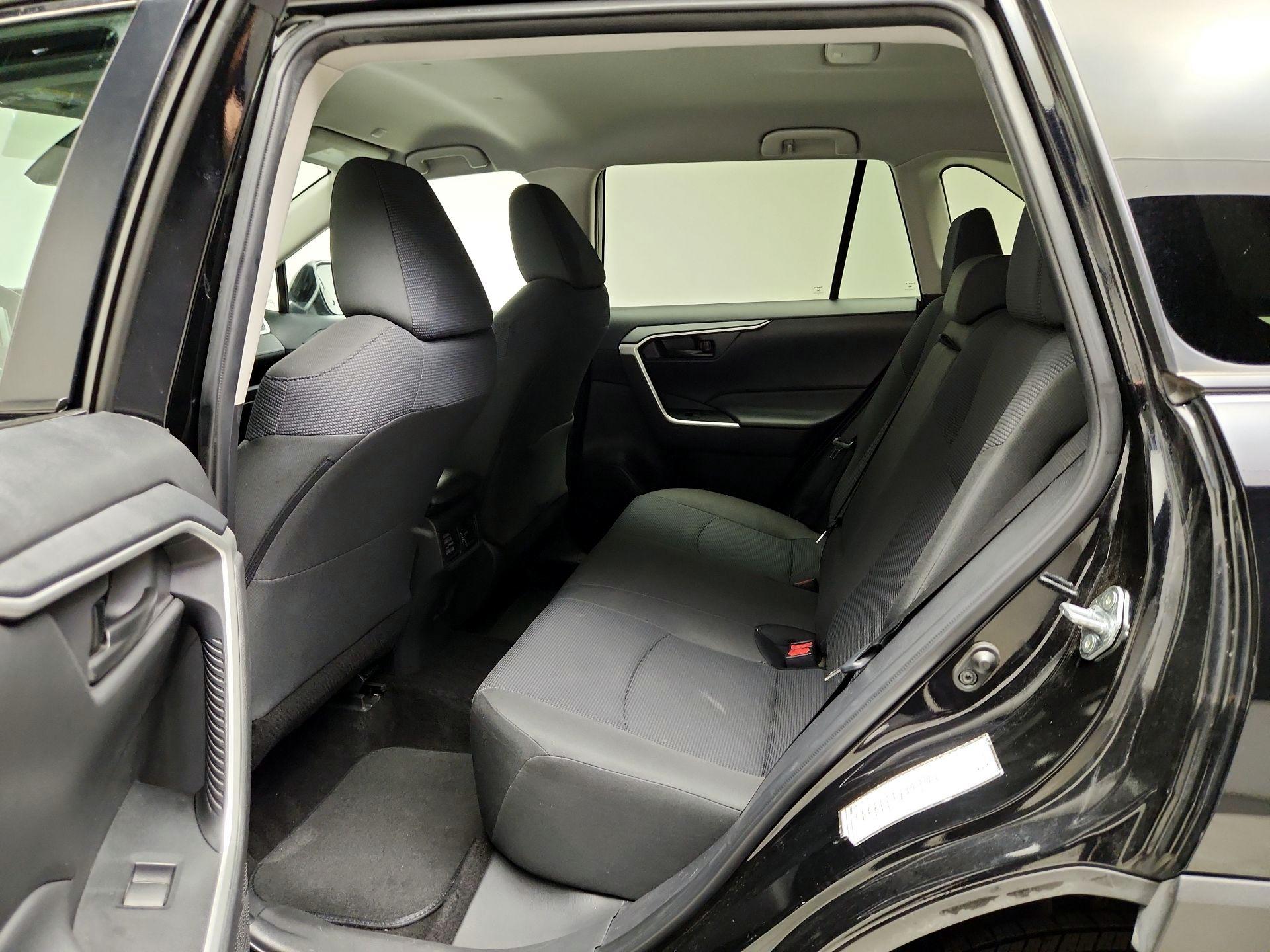 Thumbnail: 2024 Toyota RAV4 - 19