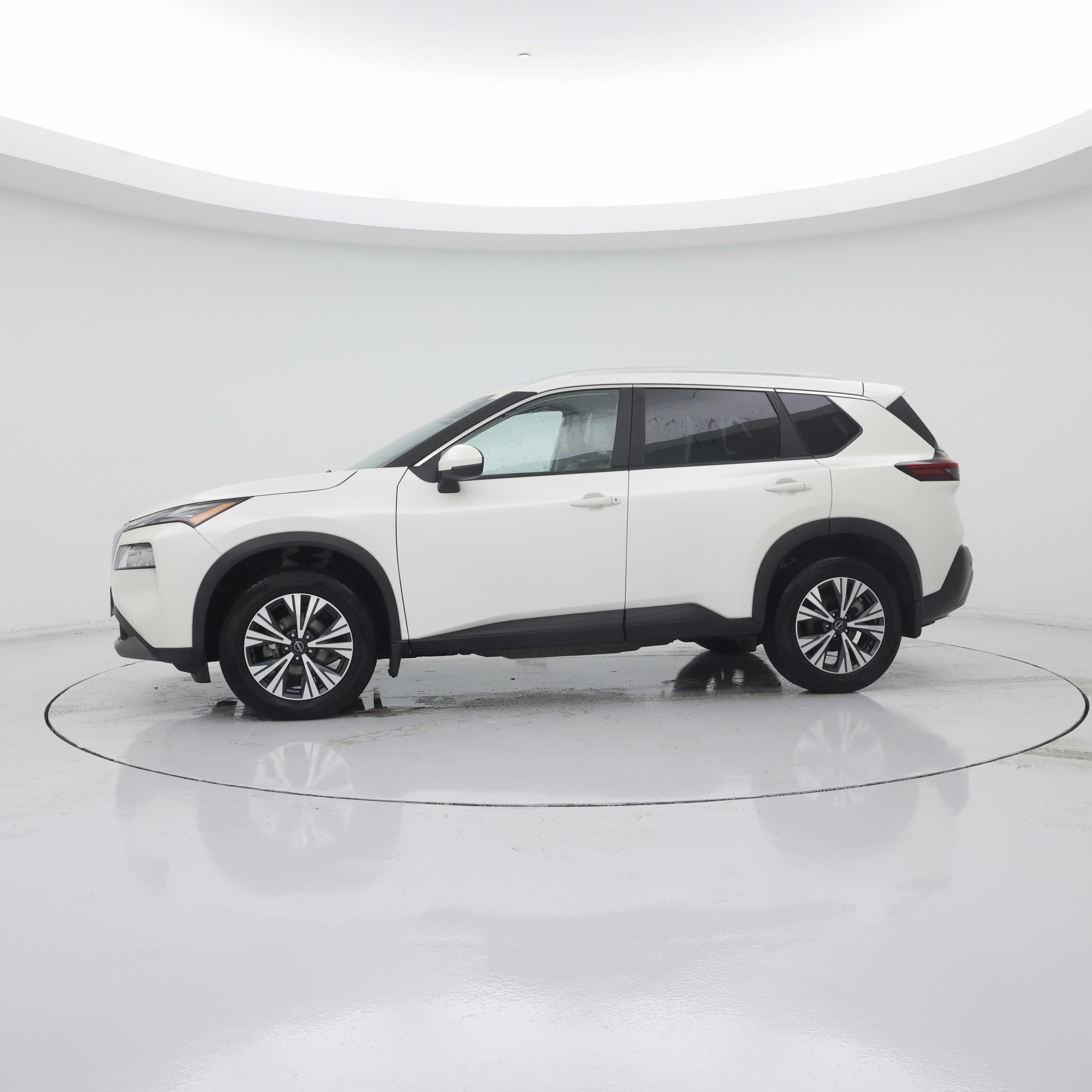 Thumbnail: 2023 Nissan Rogue - 3