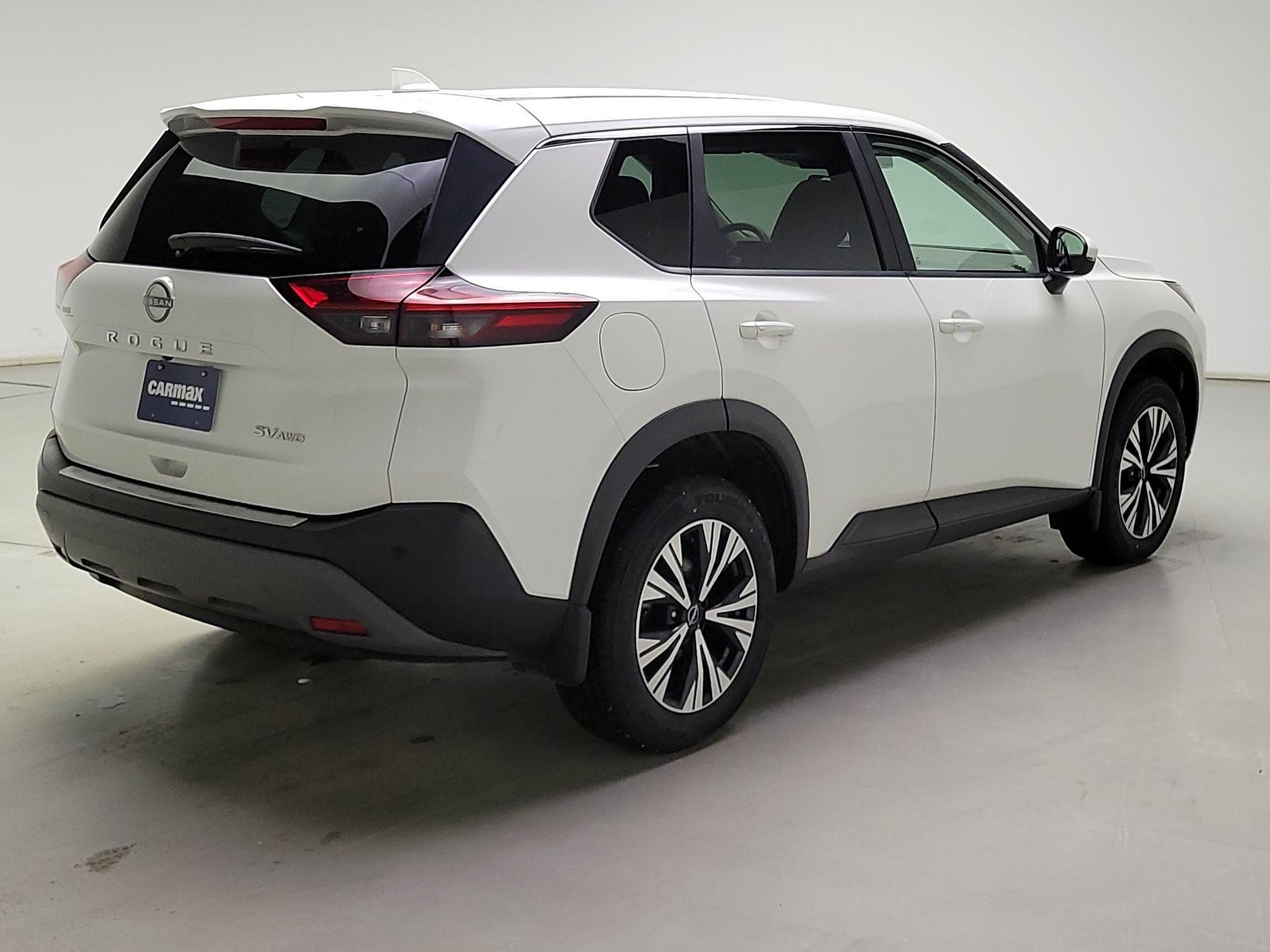 Thumbnail: 2023 Nissan Rogue - 5