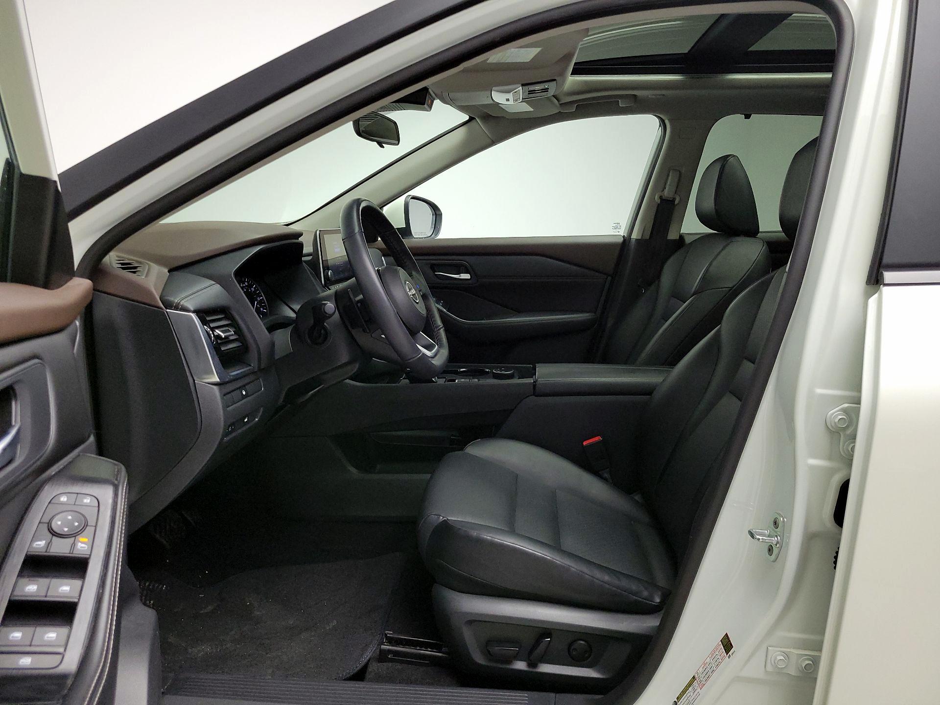 Thumbnail: 2023 Nissan Rogue - 11