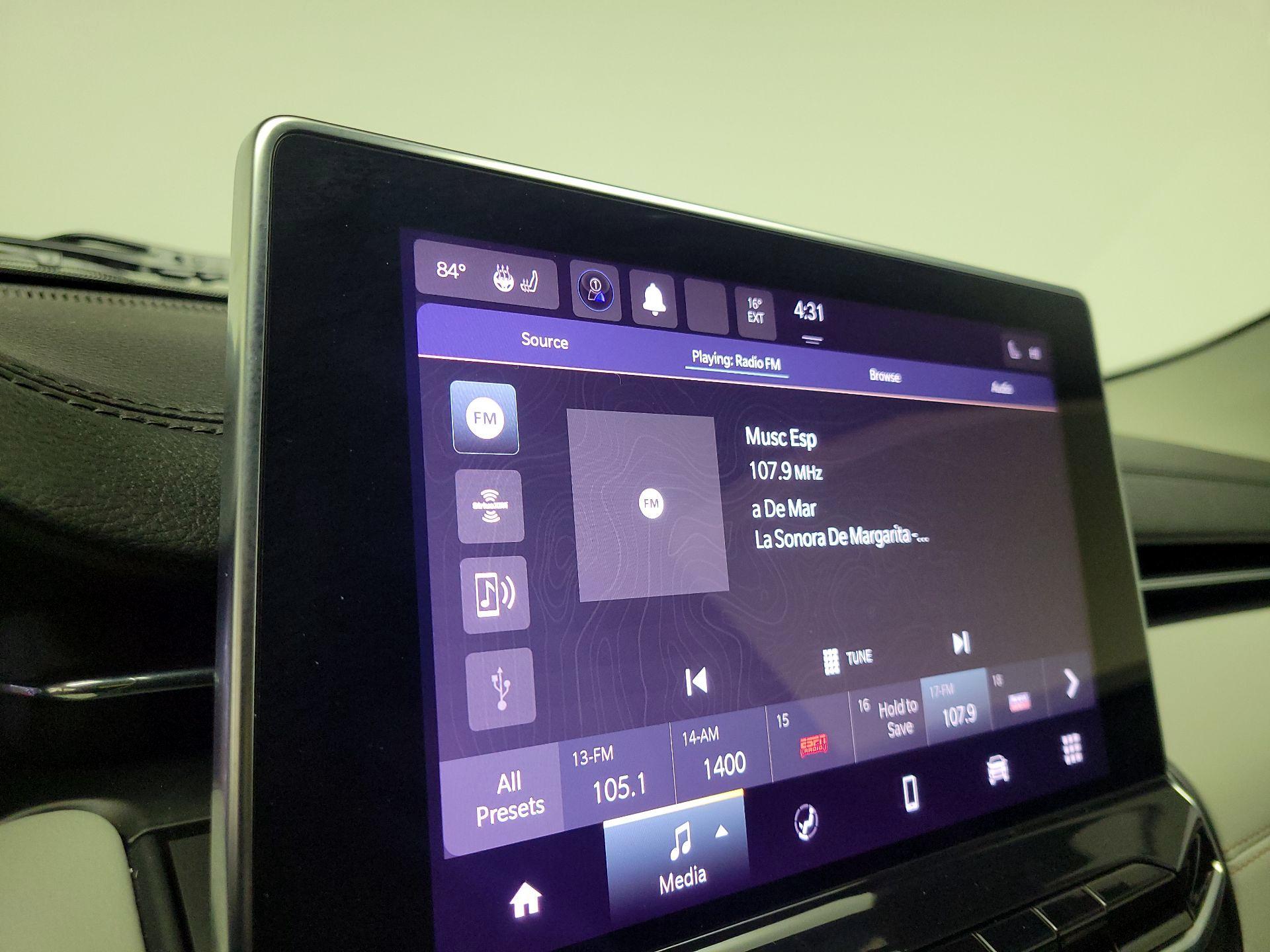 Thumbnail: 2022 Jeep Compass - 15