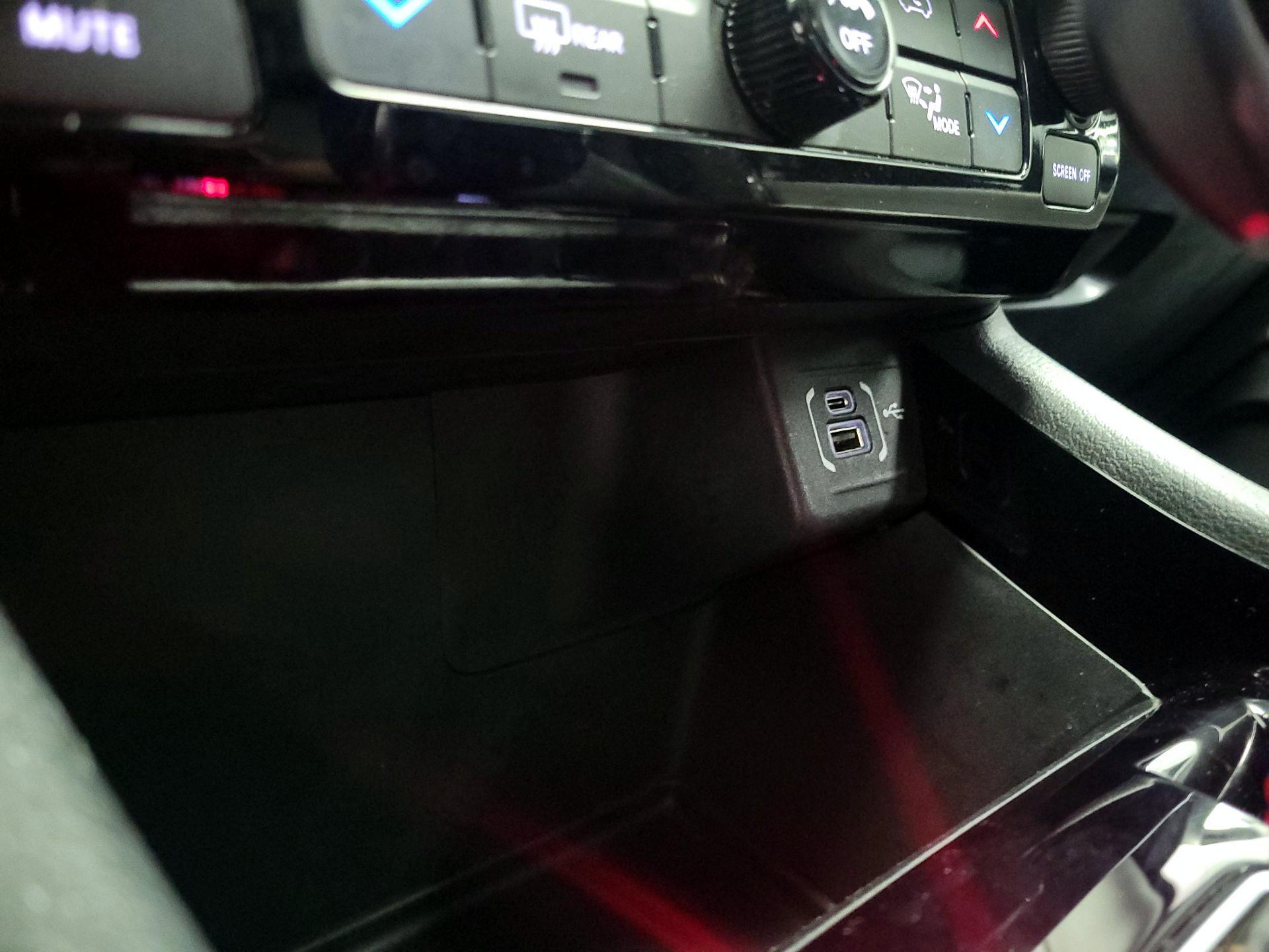 Thumbnail: 2022 Jeep Compass - 18