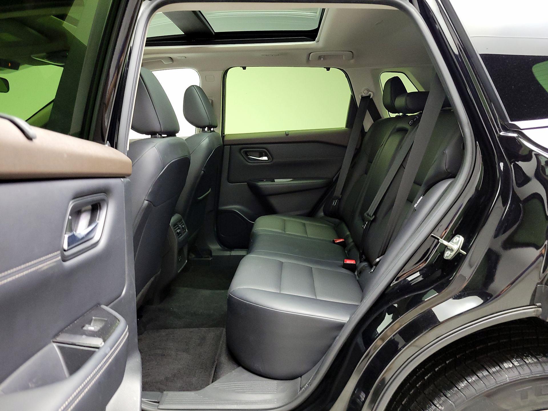 Thumbnail: 2023 Nissan Rogue - 20