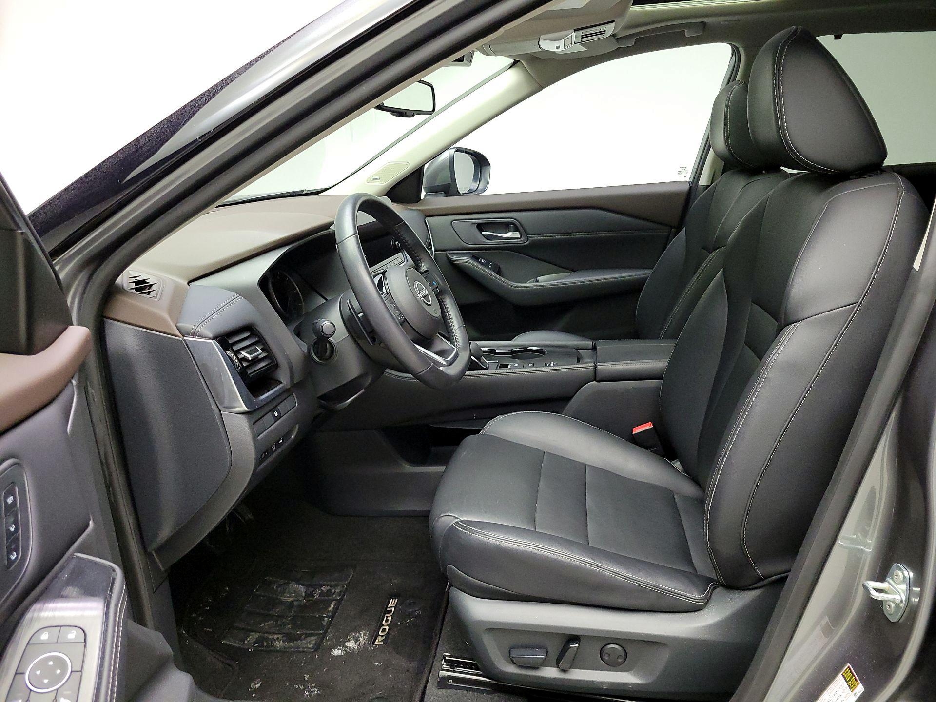 Thumbnail: 2023 Nissan Rogue - 9