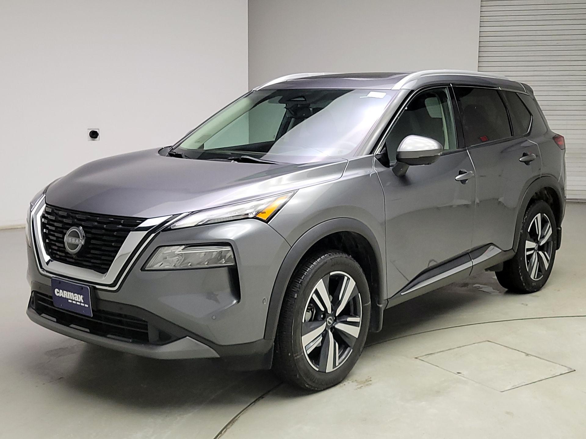 Thumbnail: 2023 Nissan Rogue - 3