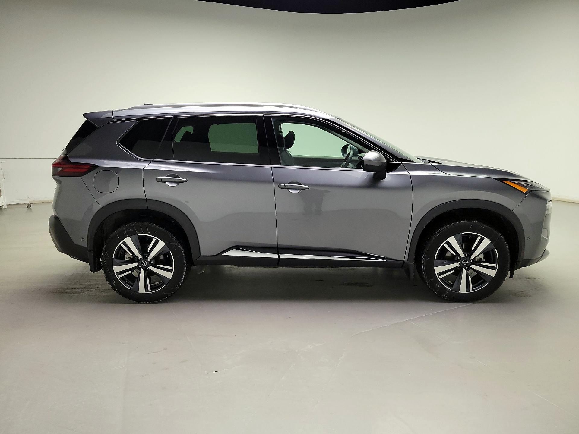 Thumbnail: 2023 Nissan Rogue - 4