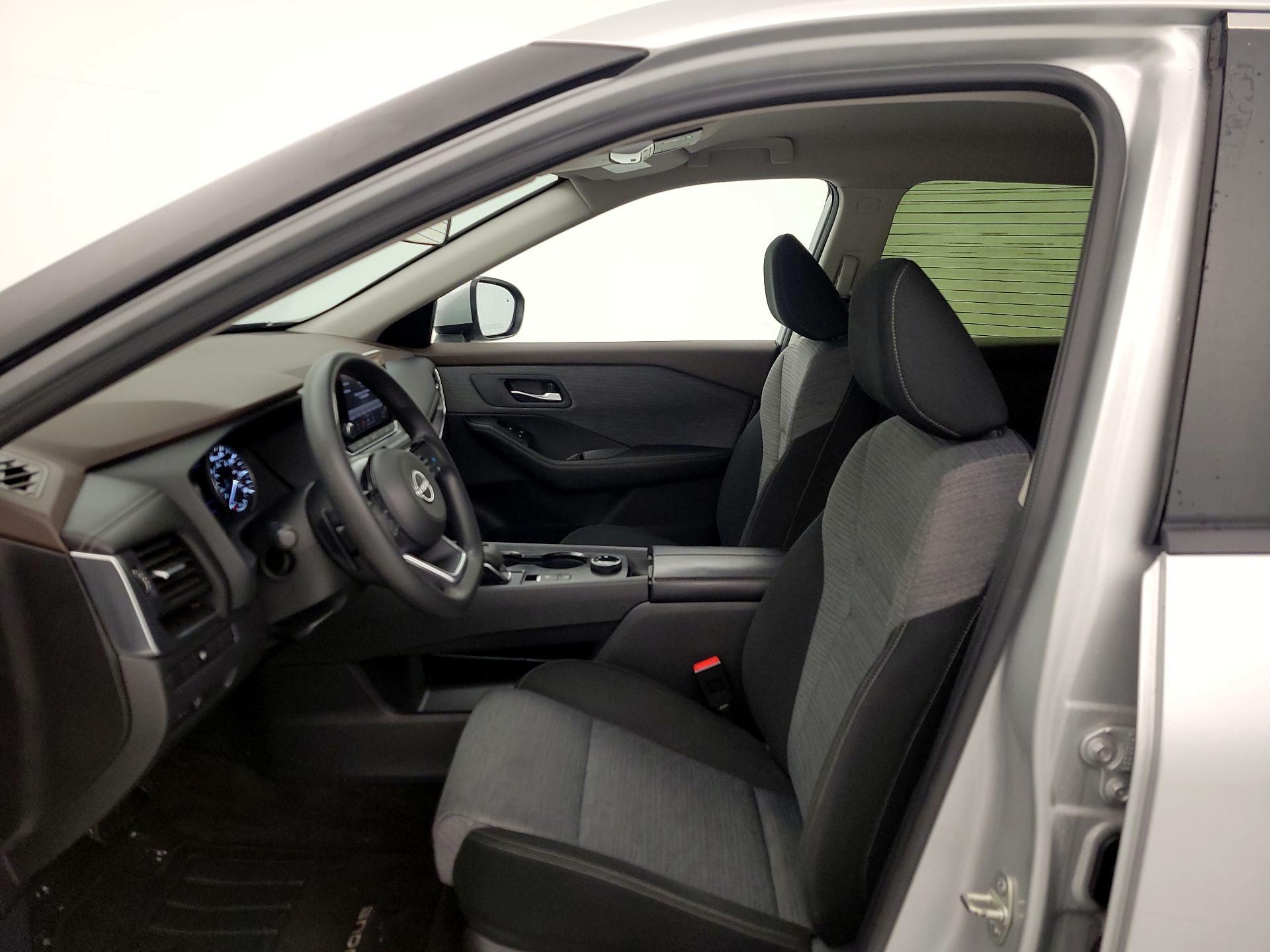 Thumbnail: 2023 Nissan Rogue - 11