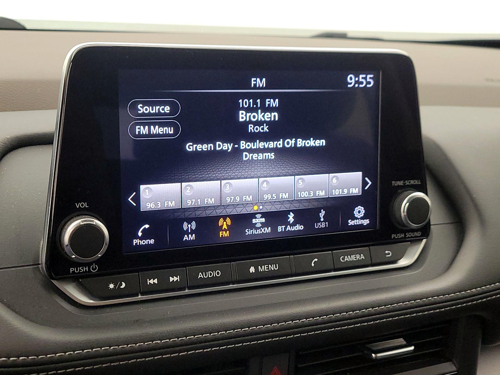 Thumbnail: 2023 Nissan Rogue - 15