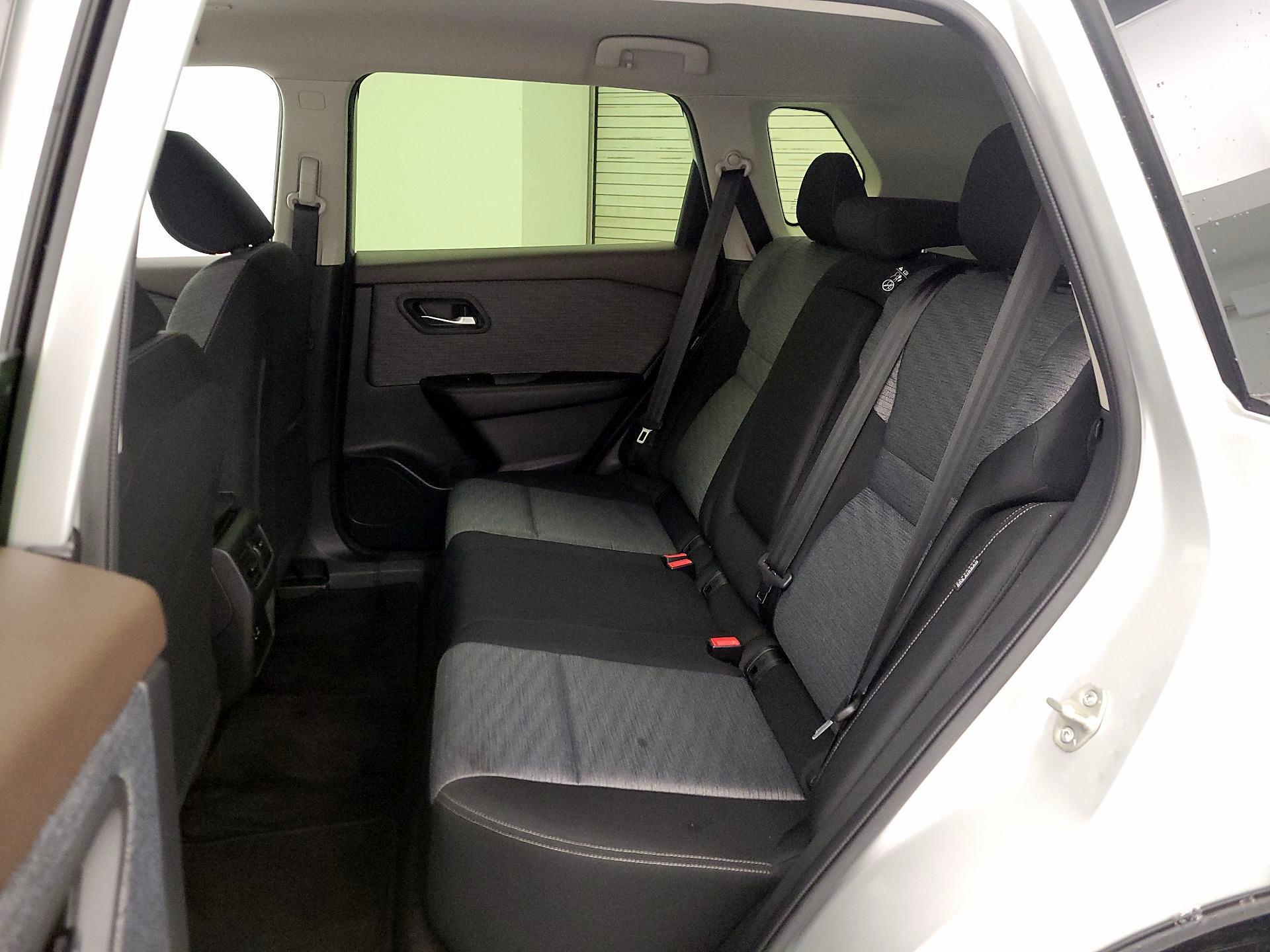 Thumbnail: 2023 Nissan Rogue - 19