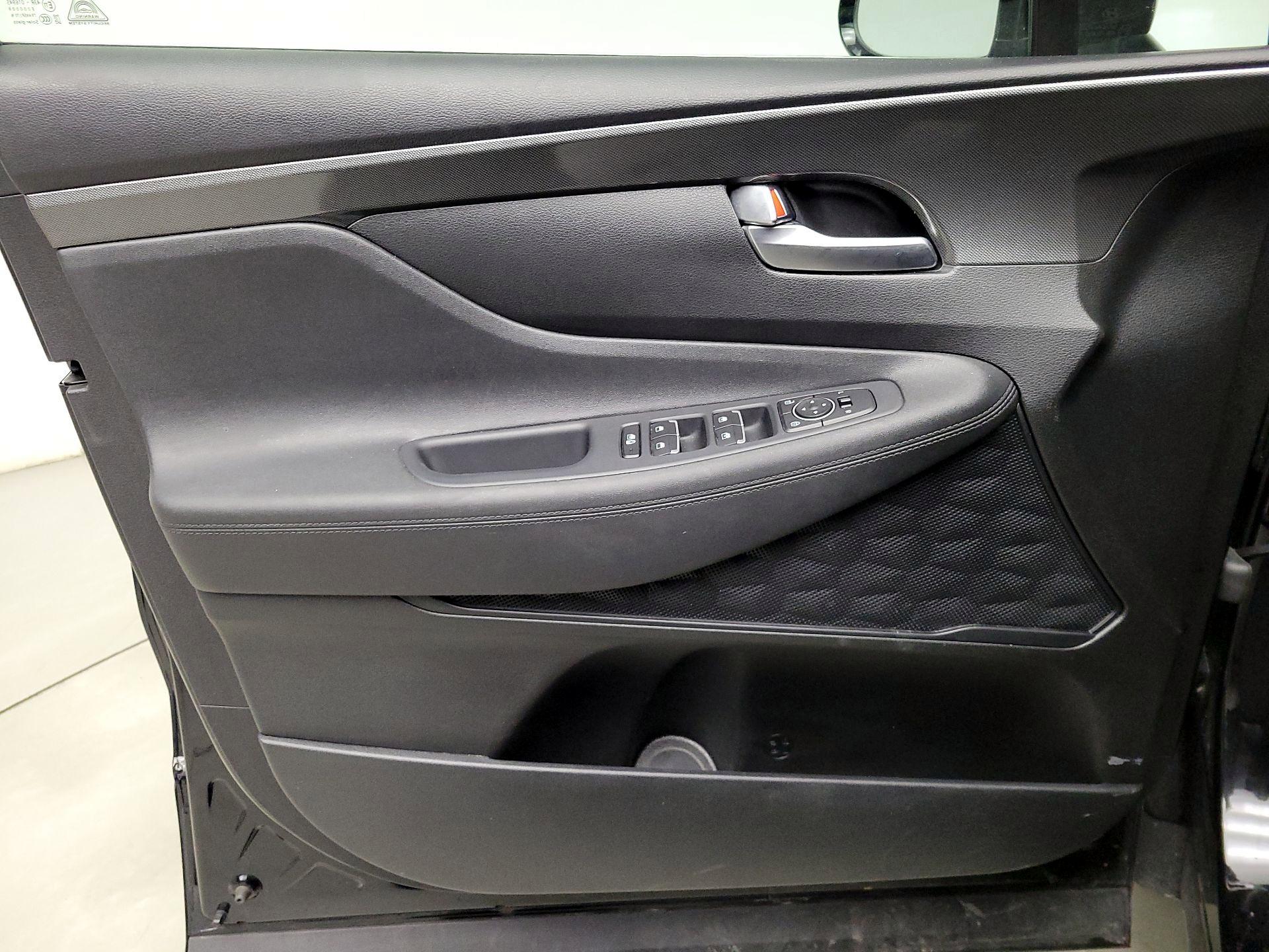 Thumbnail: 2023 Hyundai Santa Fe - 12