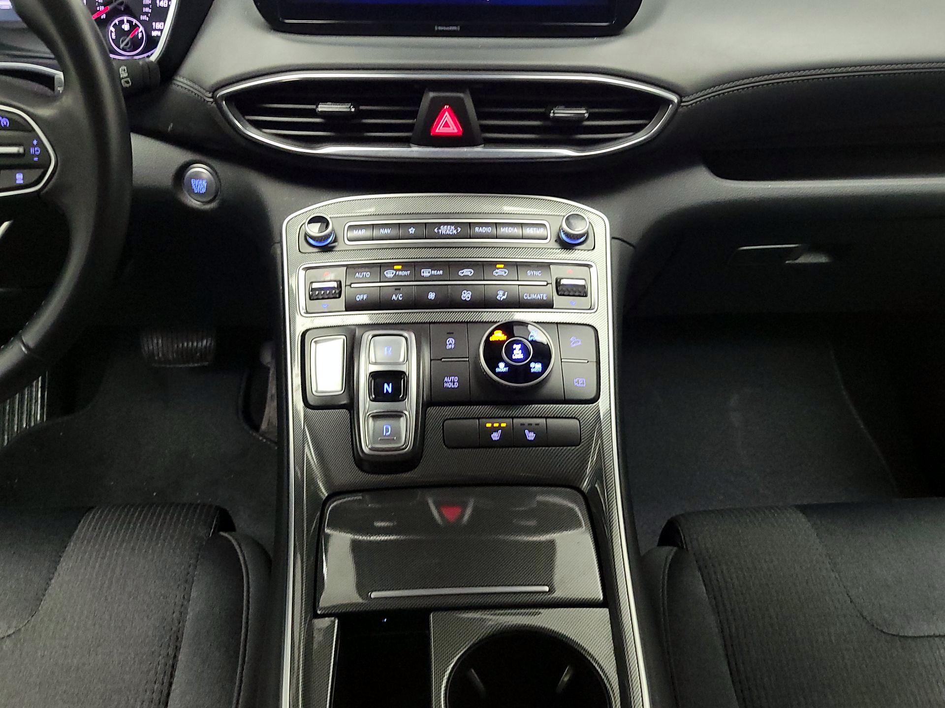 Thumbnail: 2023 Hyundai Santa Fe - 18