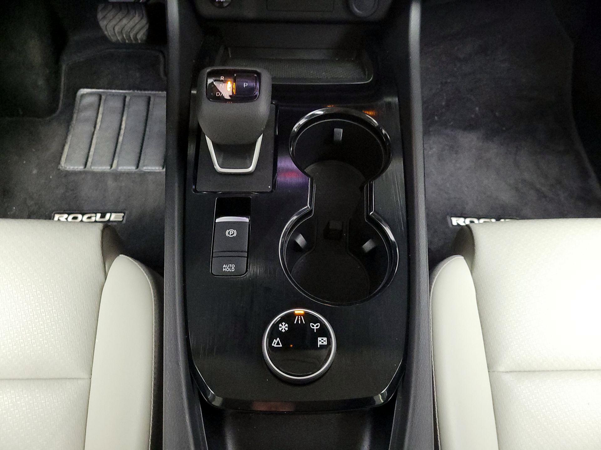 Thumbnail: 2024 Nissan Rogue - 17