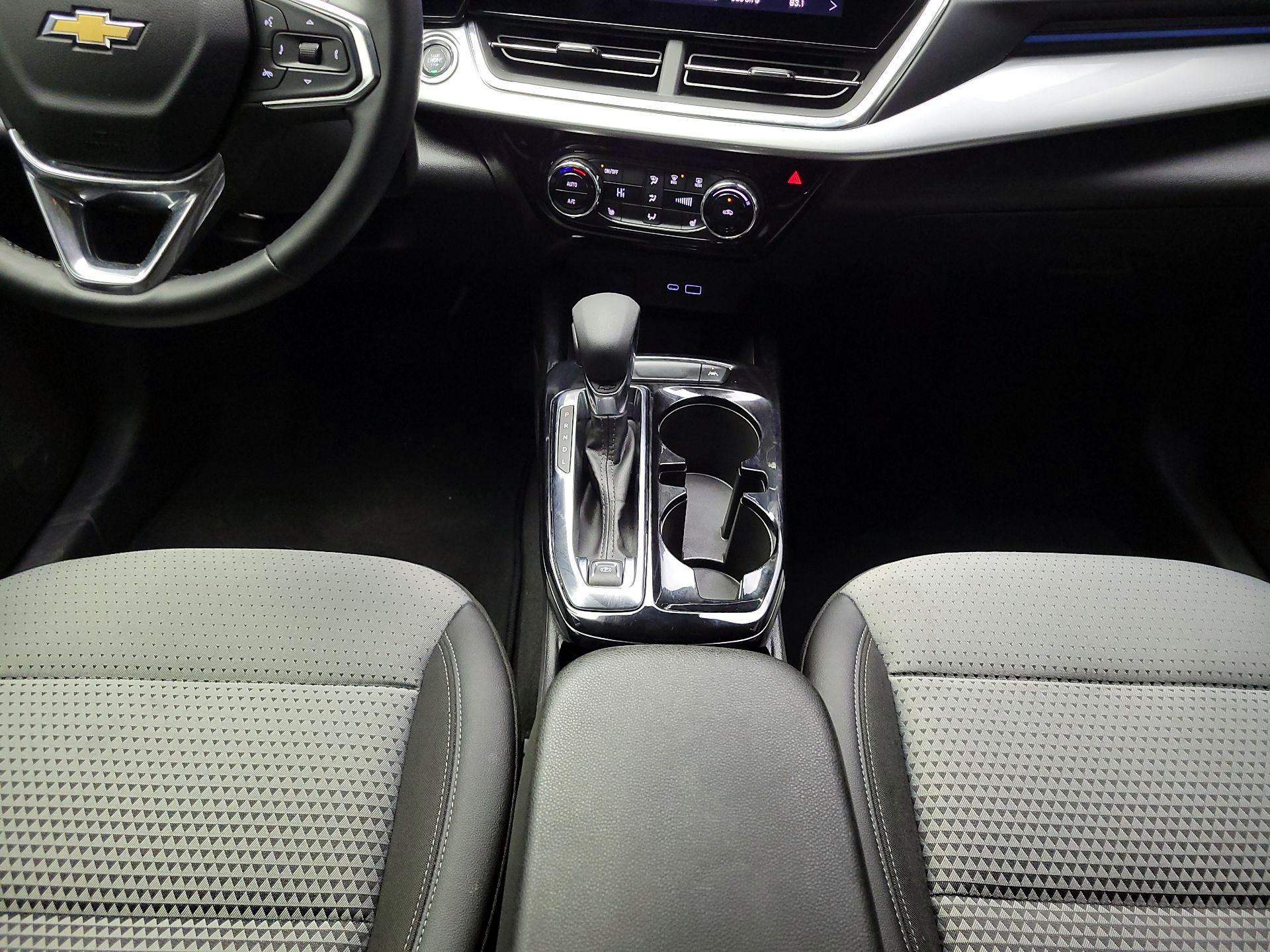 Thumbnail: 2025 Chevrolet Trax - 15