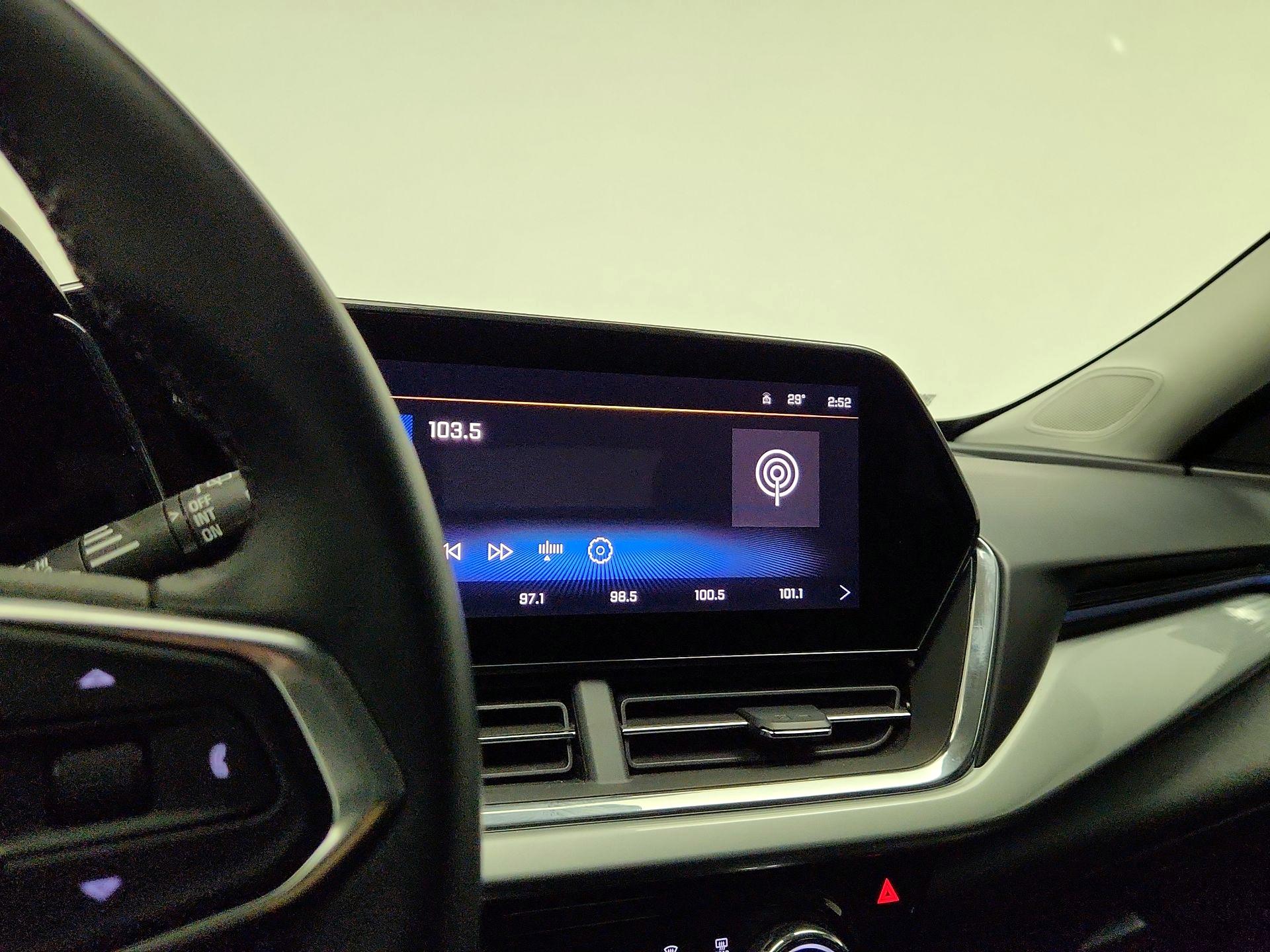 Thumbnail: 2025 Chevrolet Trax - 15