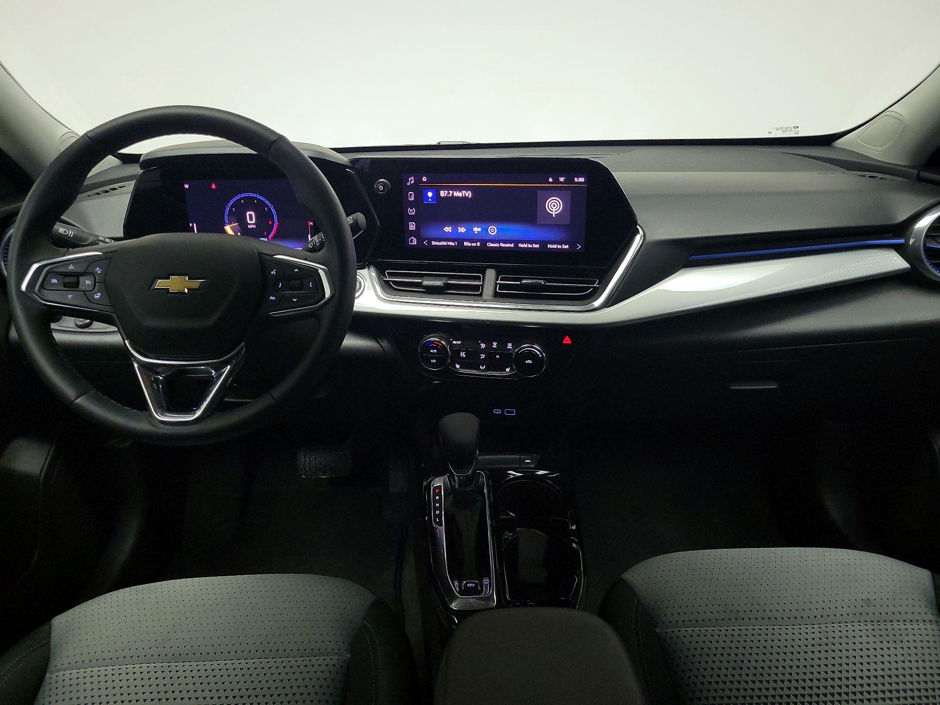 Thumbnail: 2025 Chevrolet Trax - 9