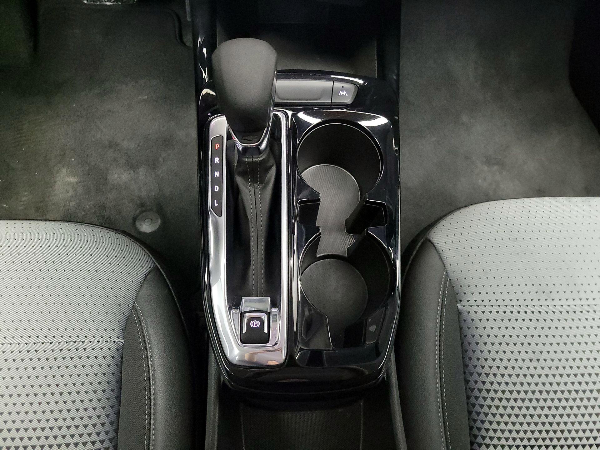 Thumbnail: 2025 Chevrolet Trax - 17