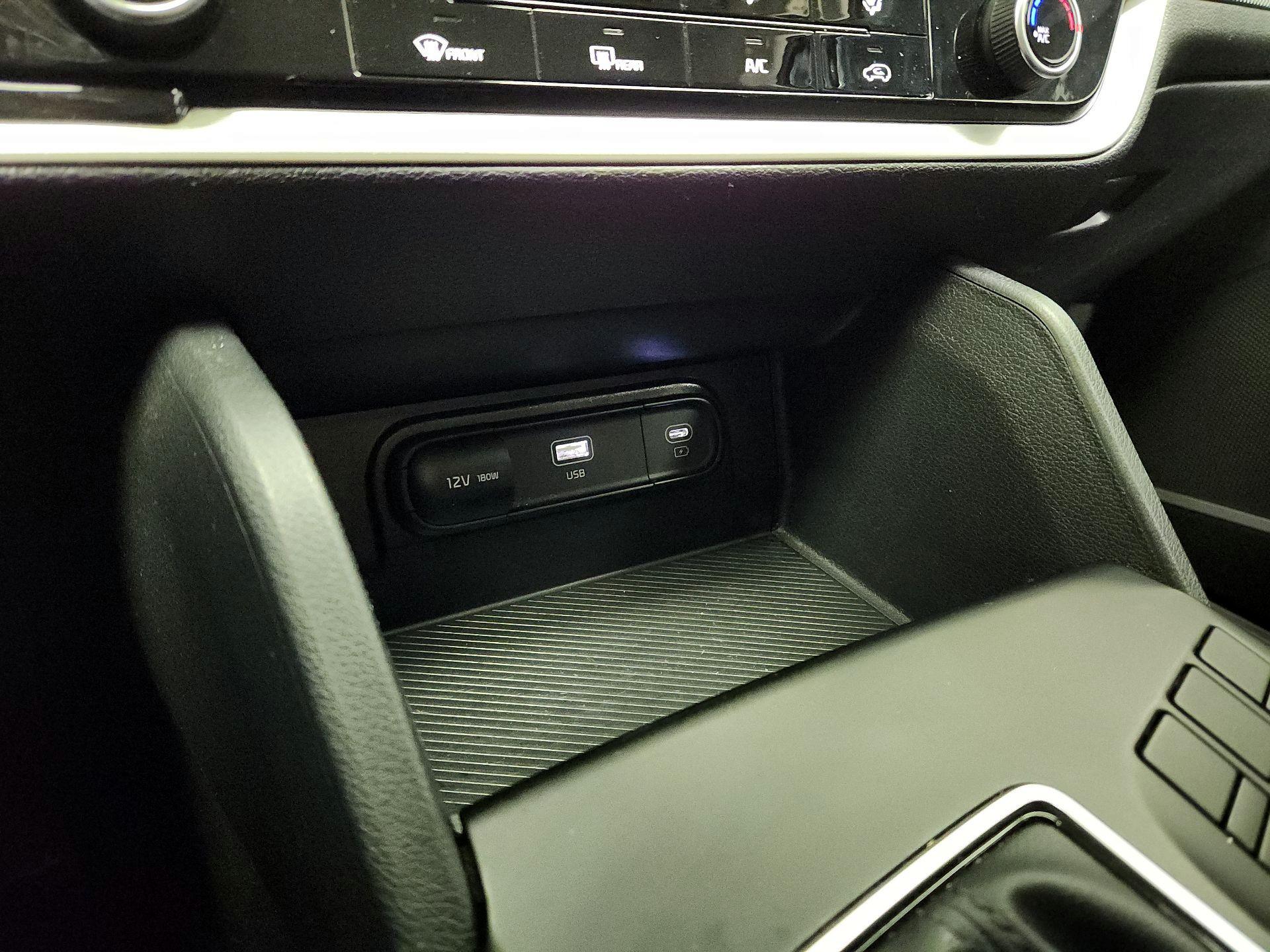 Thumbnail: 2024 Kia Sportage - 18