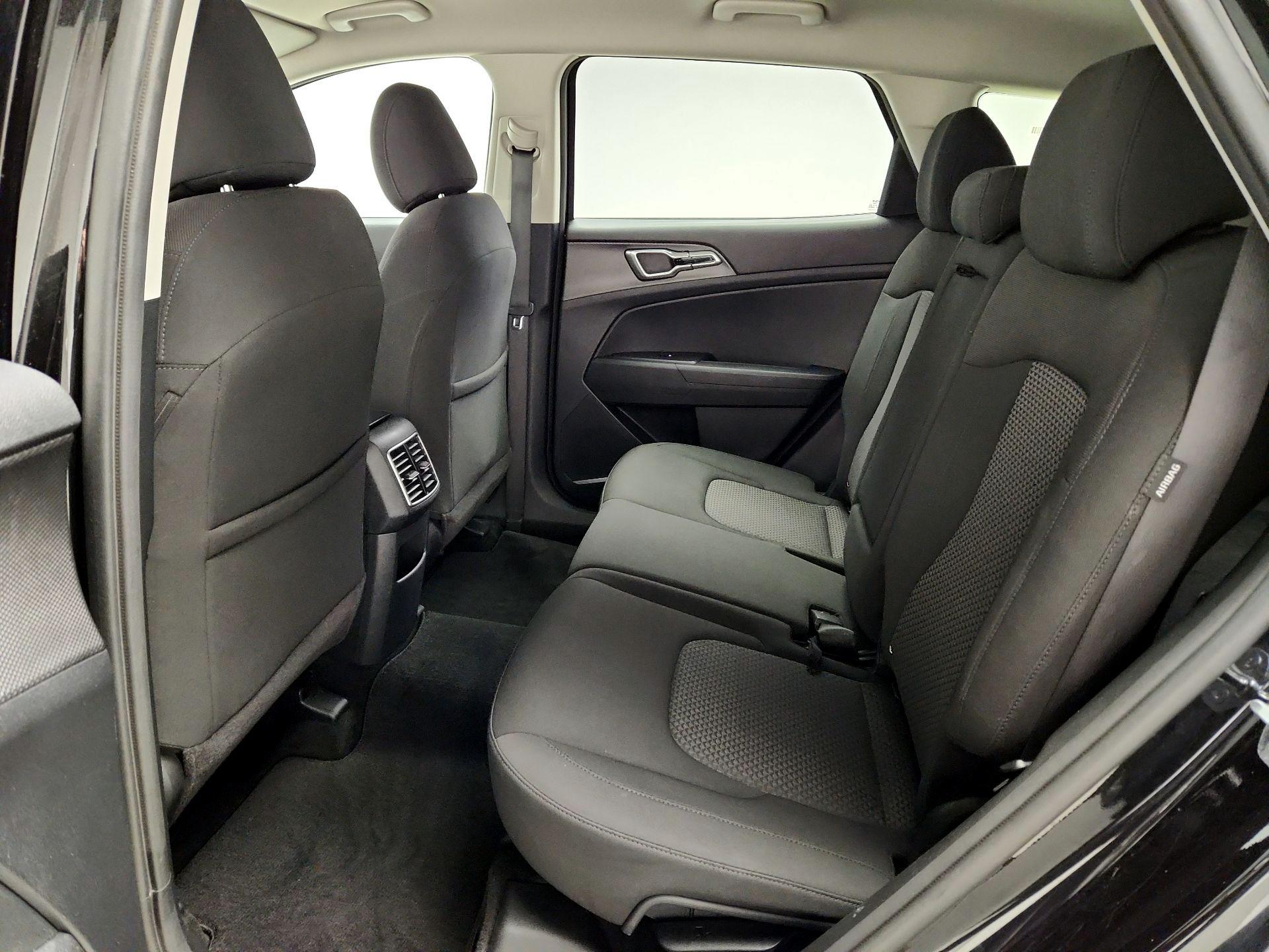 Thumbnail: 2024 Kia Sportage - 19