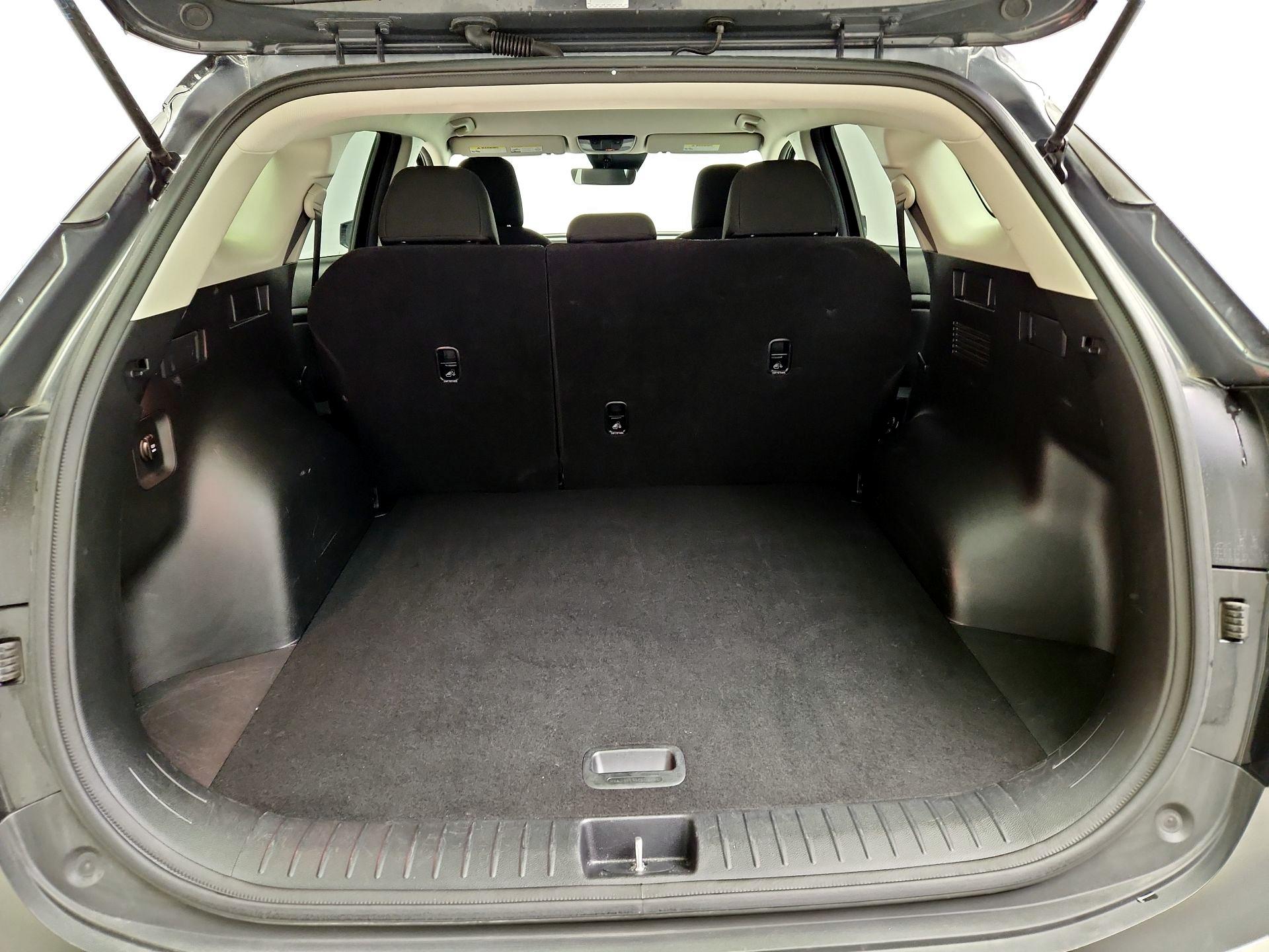 Thumbnail: 2024 Kia Sportage - 20