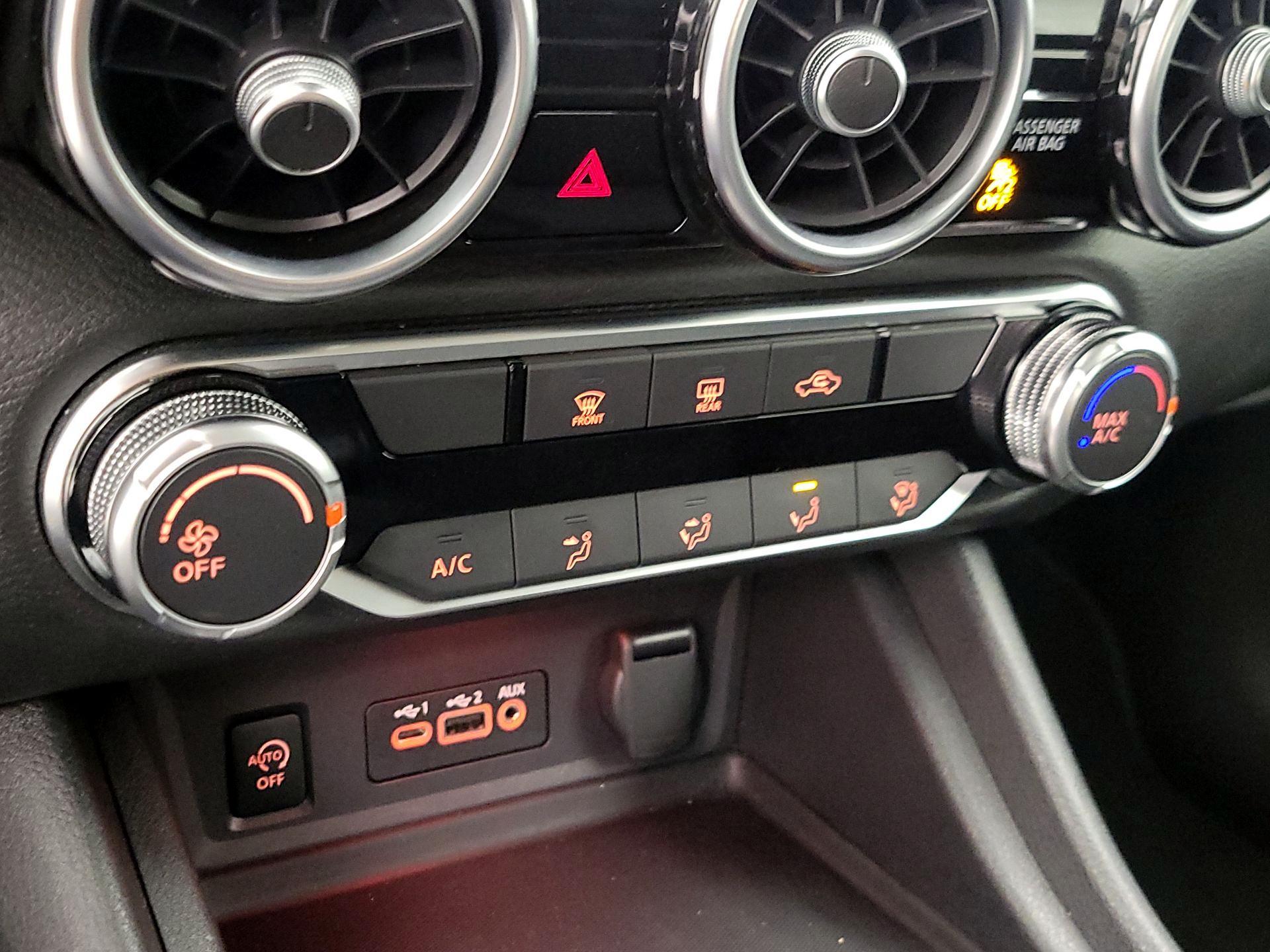 Thumbnail: 2024 Nissan Sentra - 16