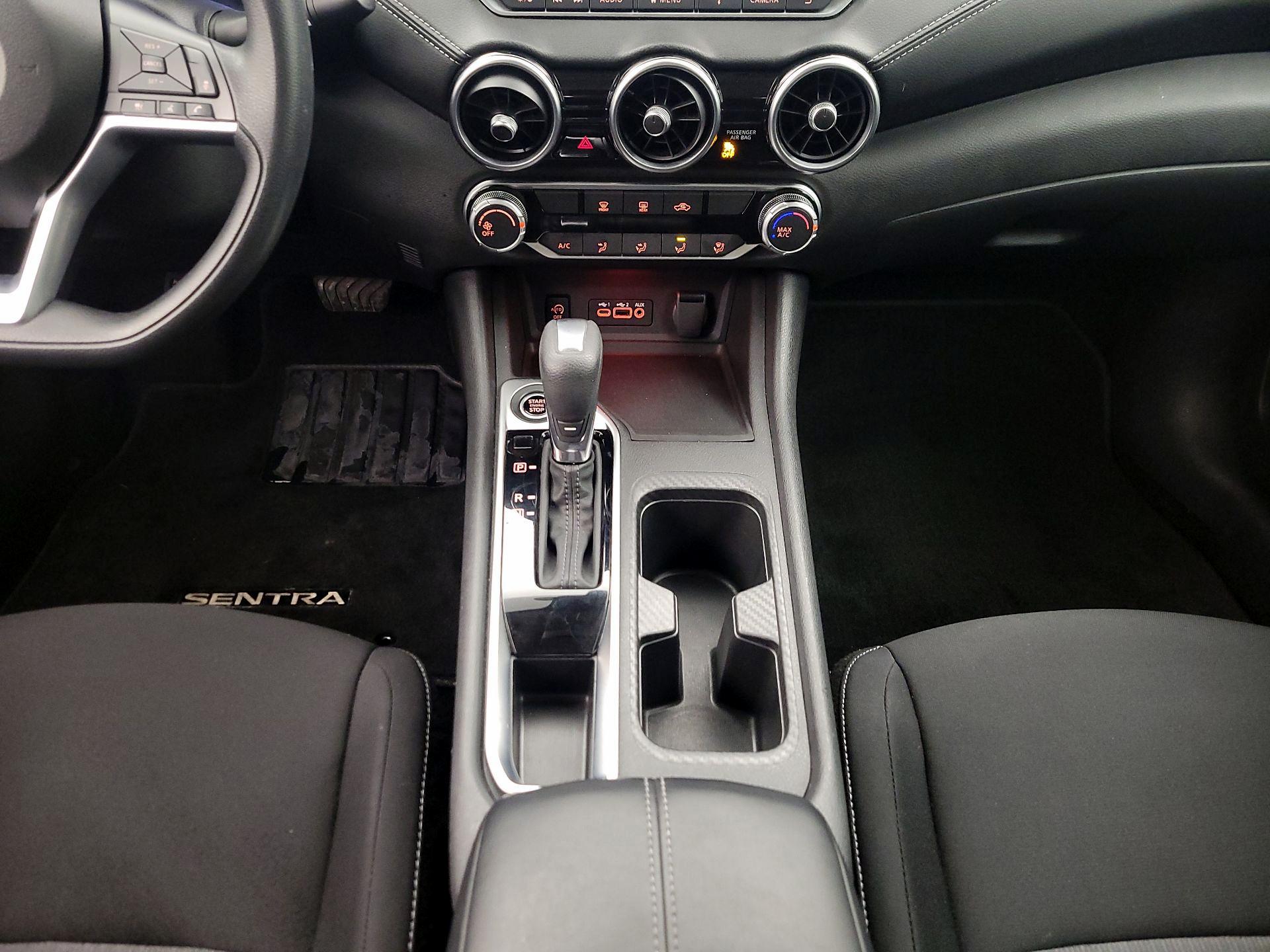 Thumbnail: 2024 Nissan Sentra - 17