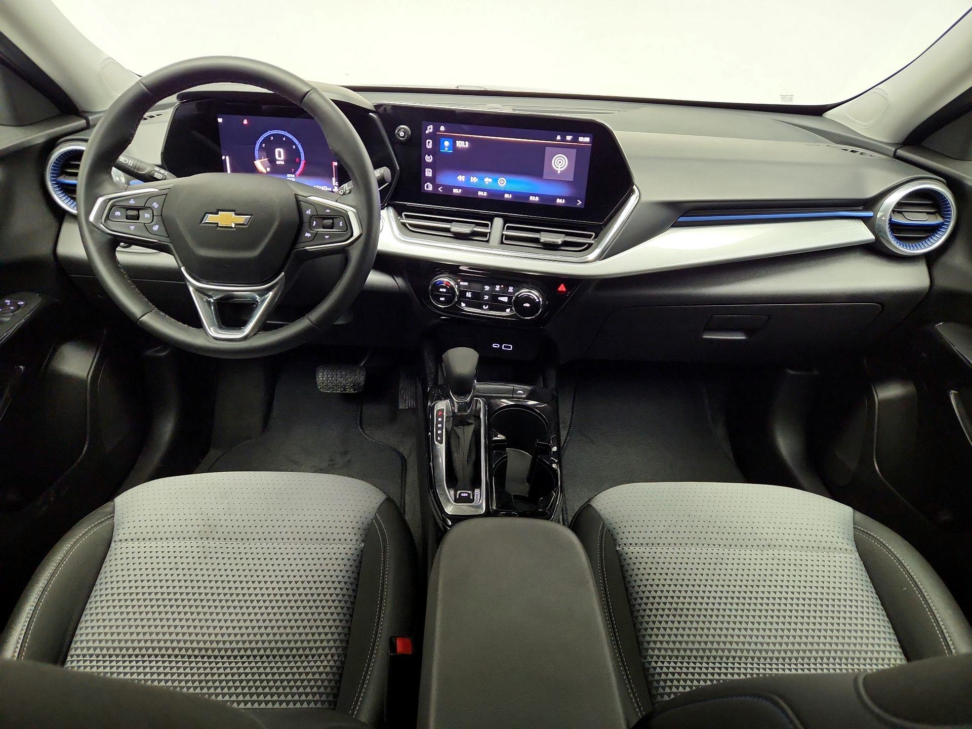 Thumbnail: 2025 Chevrolet Trax - 9